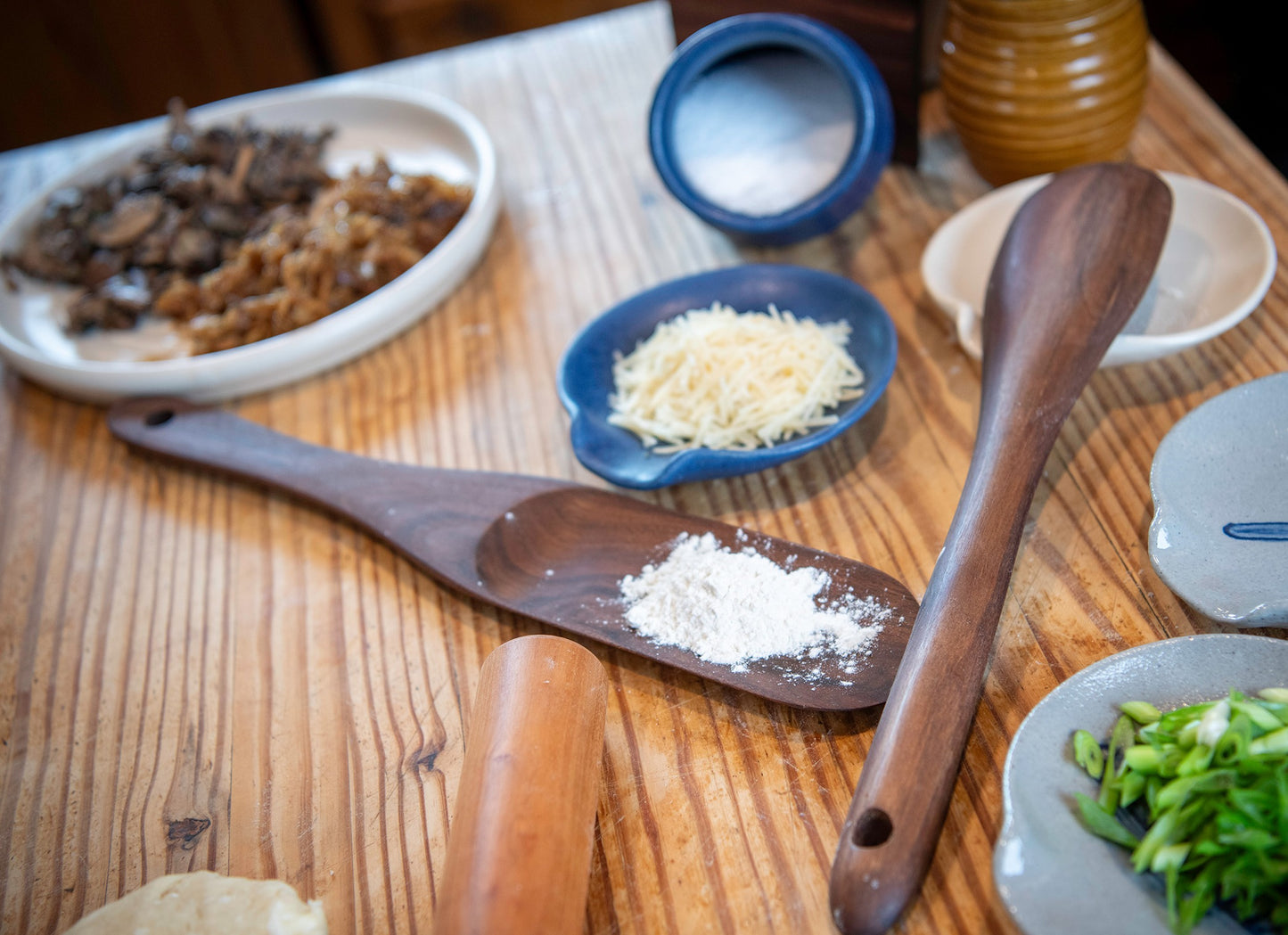Large Wooden Spoonula - Walnut