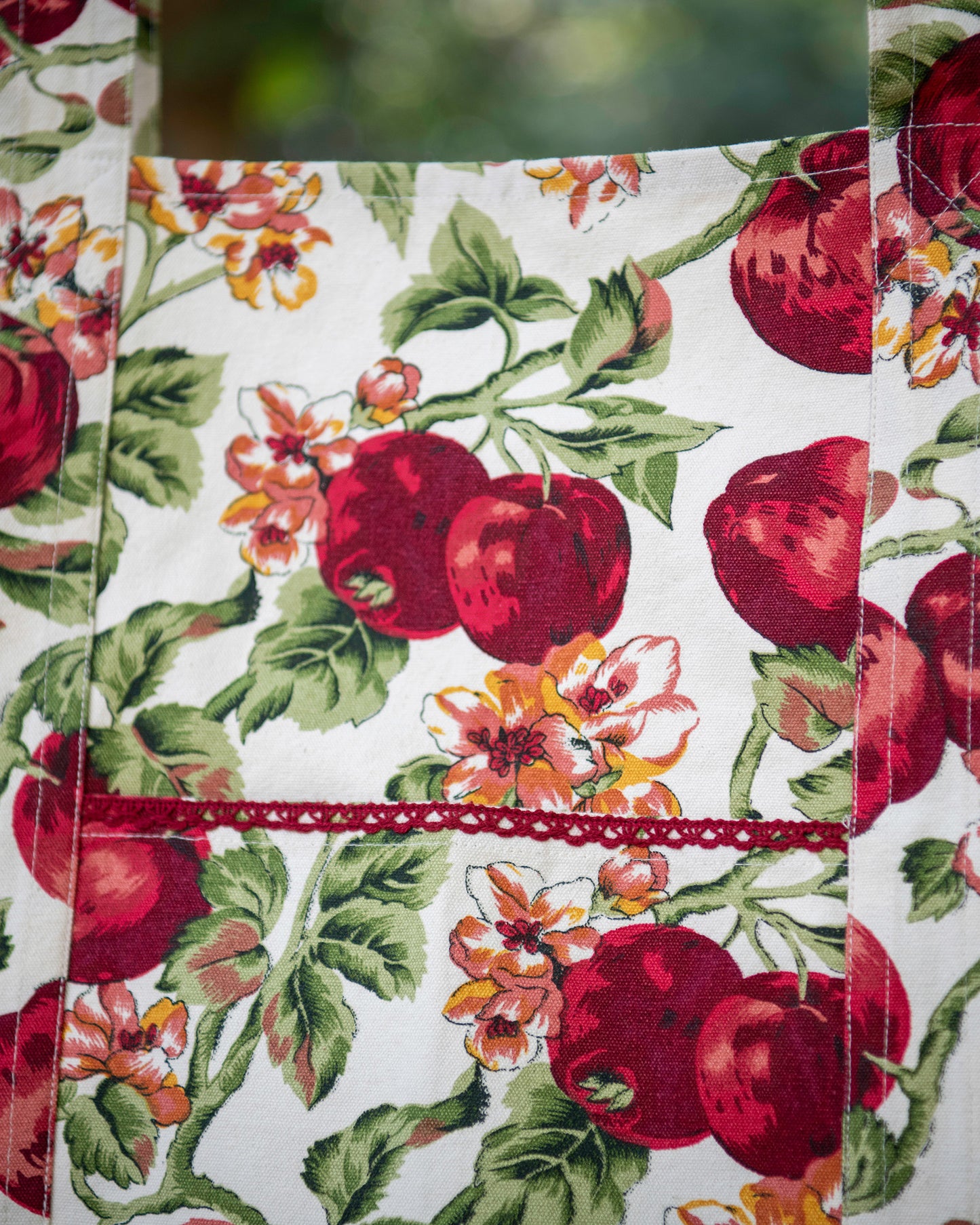 Orchard Bliss Market Tote