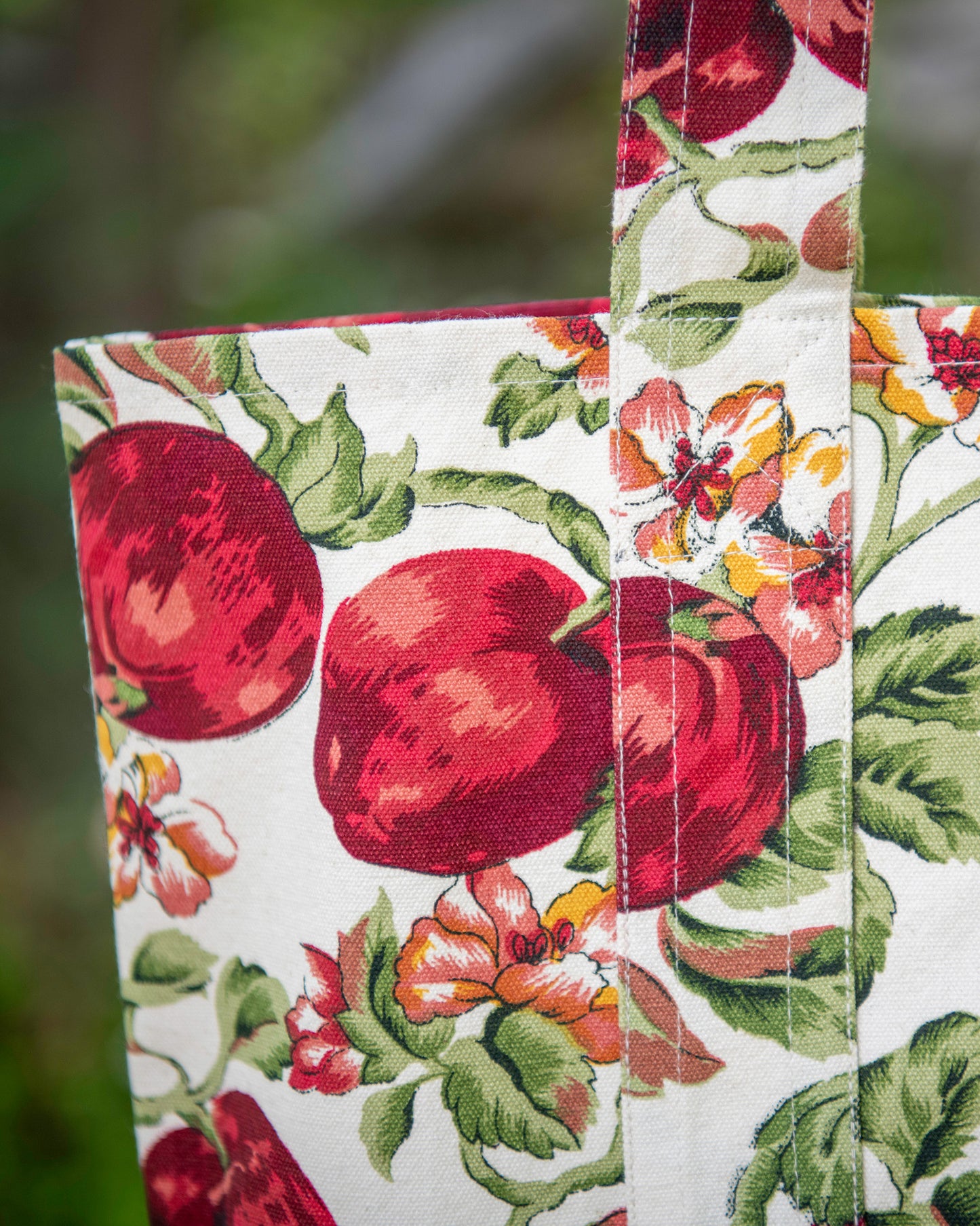 Orchard Bliss Market Tote