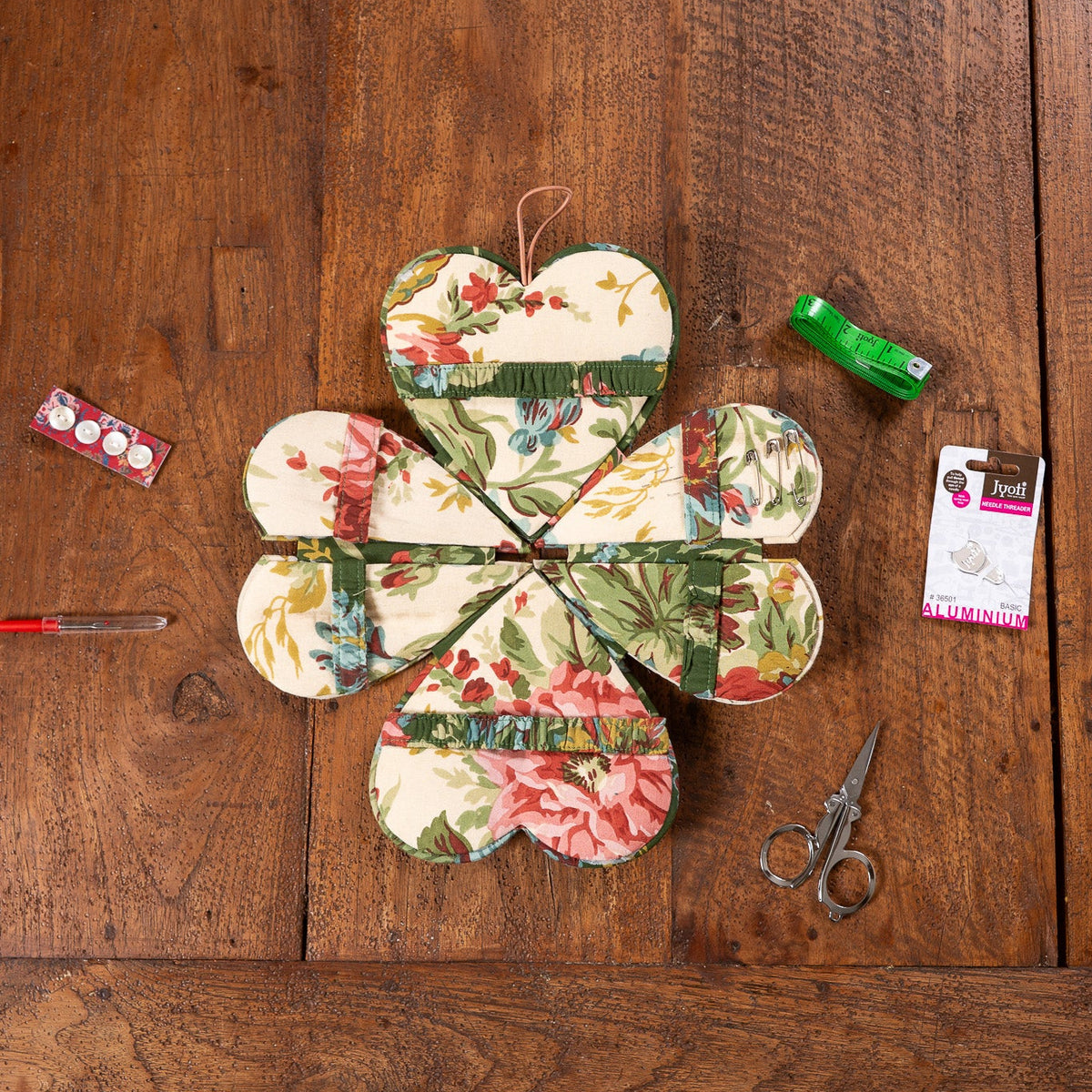 Eternal Rose 'I Heart Sewing' Kit