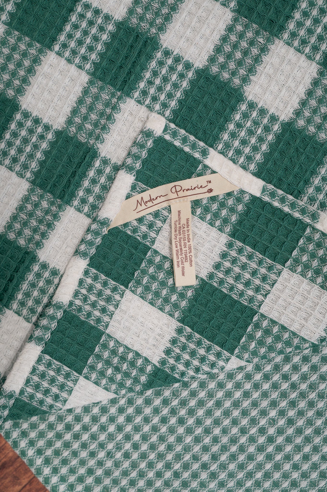 Prairie Essentials Honeycomb Tea Towel in Green Plaid, Set of 2