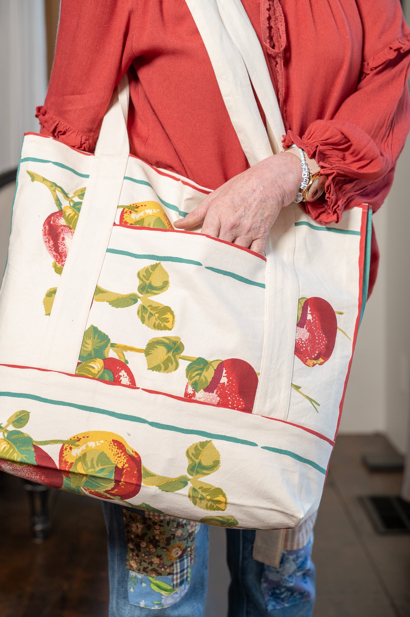 Apple Tree Market Tote