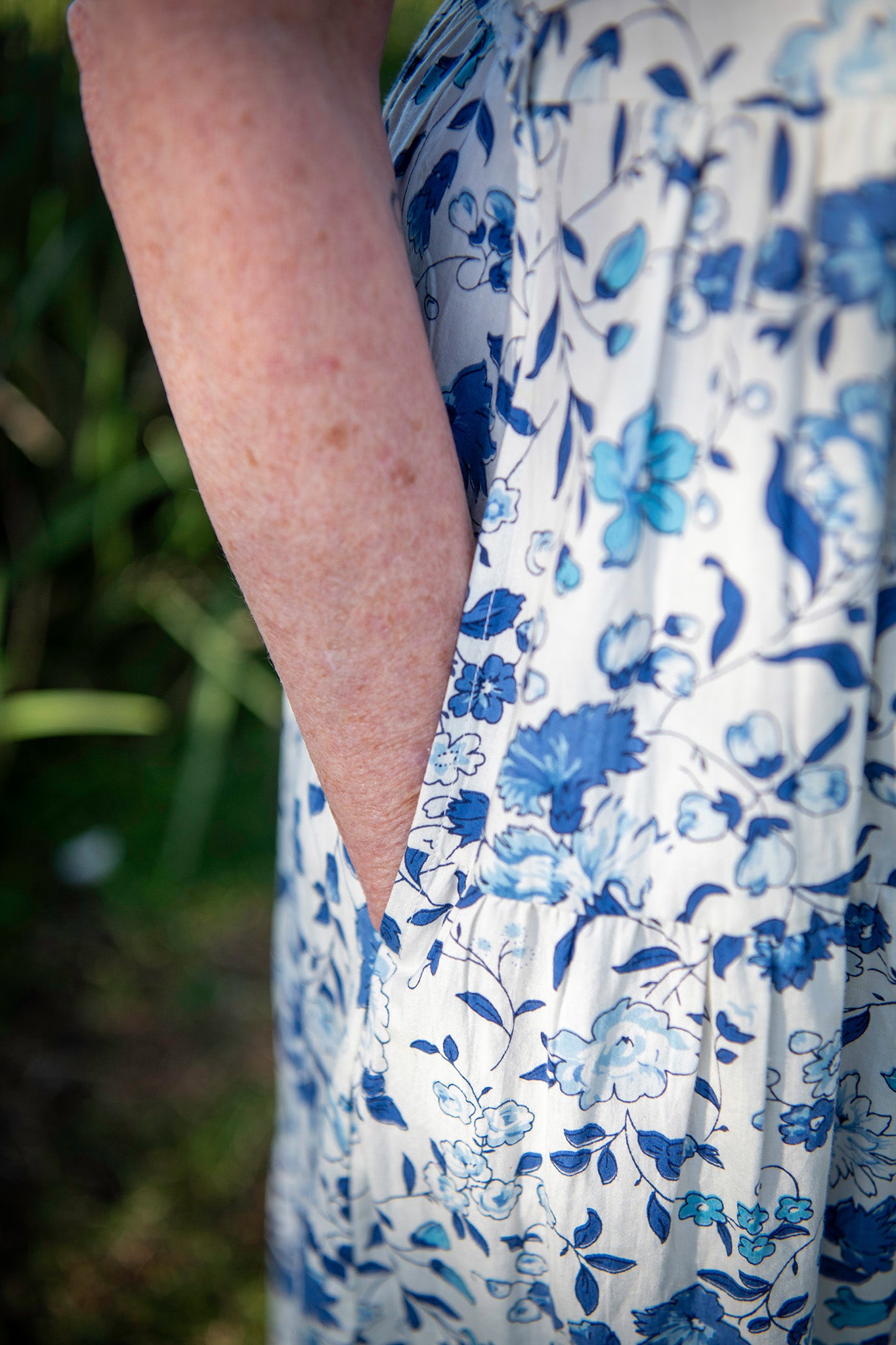 Beach Haven Dress in Porcelain Floral
