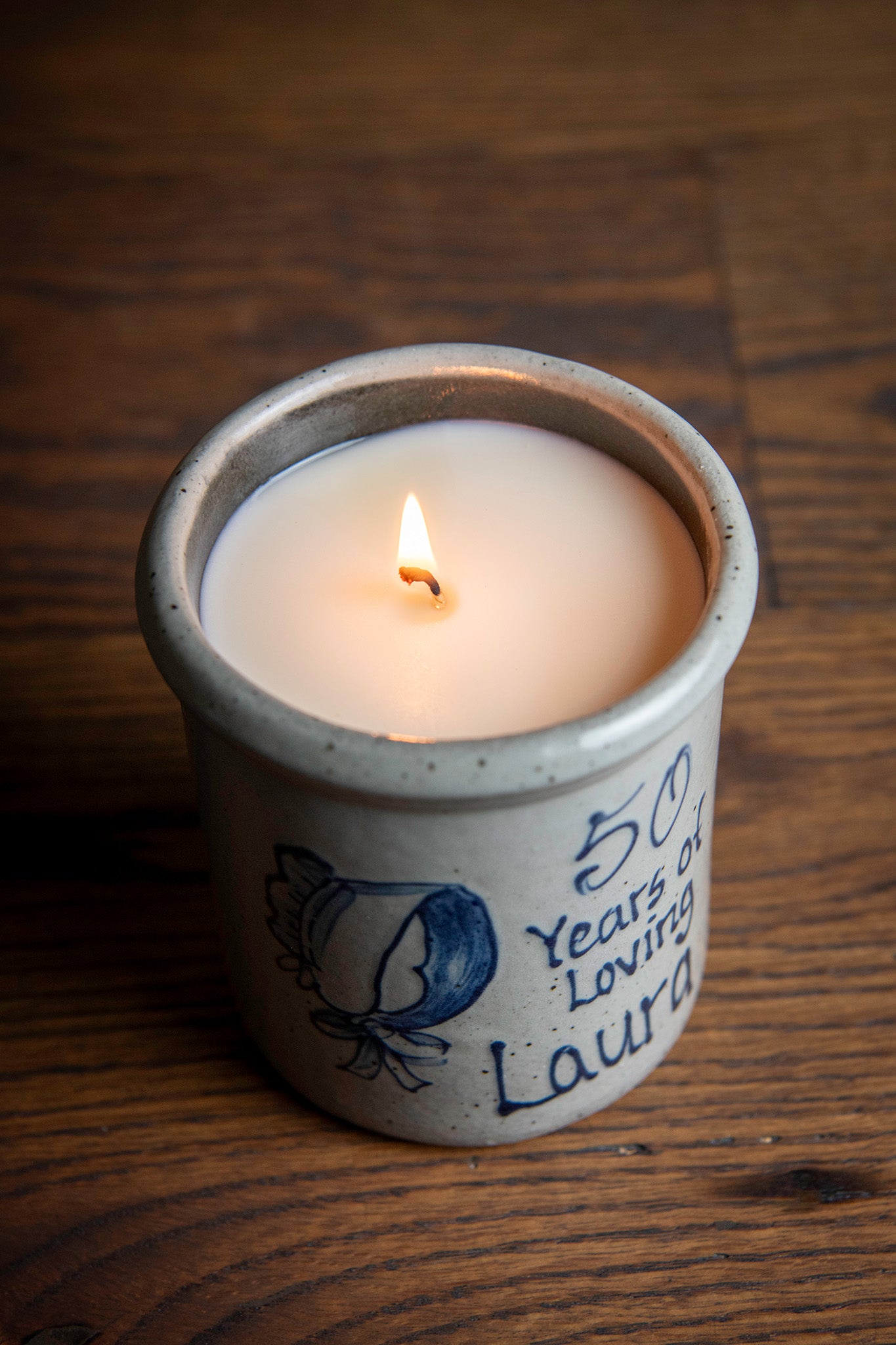 Little House Lover's Bonnet Candle- Lemon Verbena