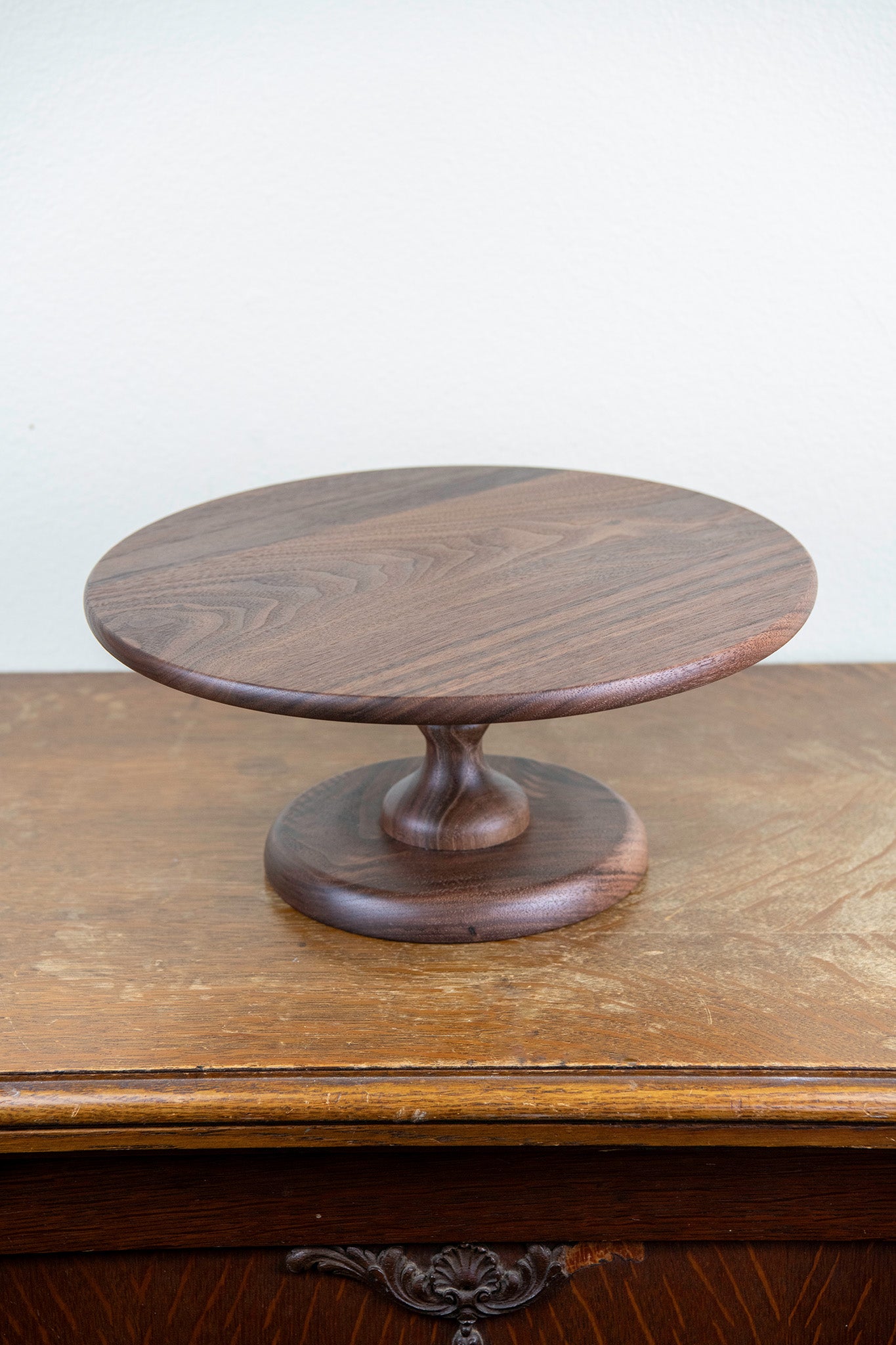 Showstopper Cake Stand in Walnut