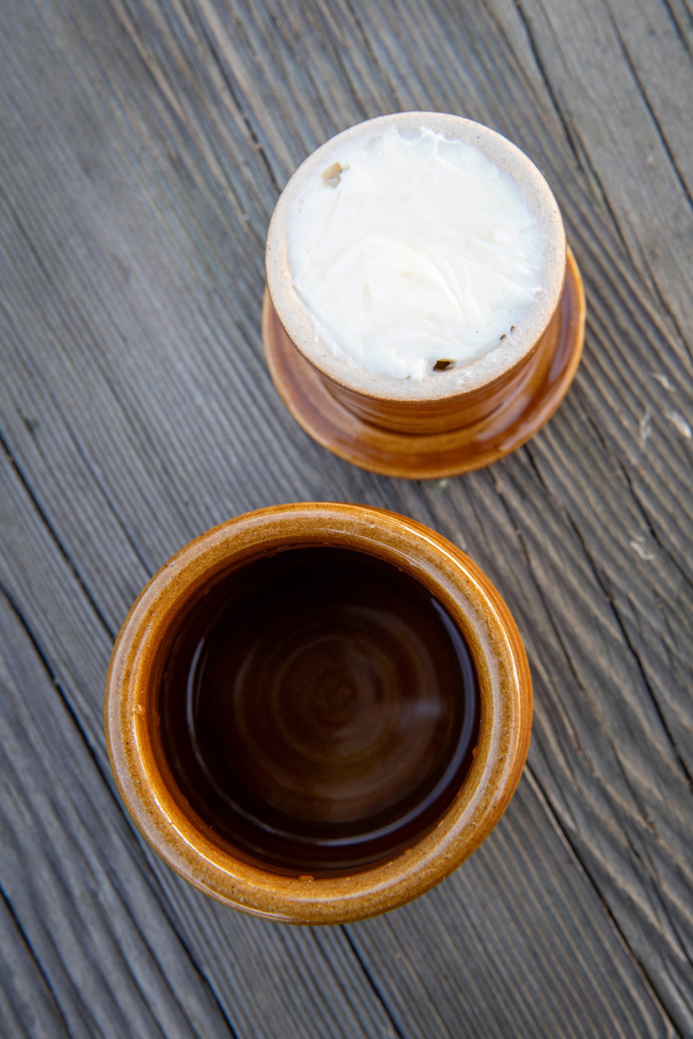 Cinnamon Glaze Butter Crock