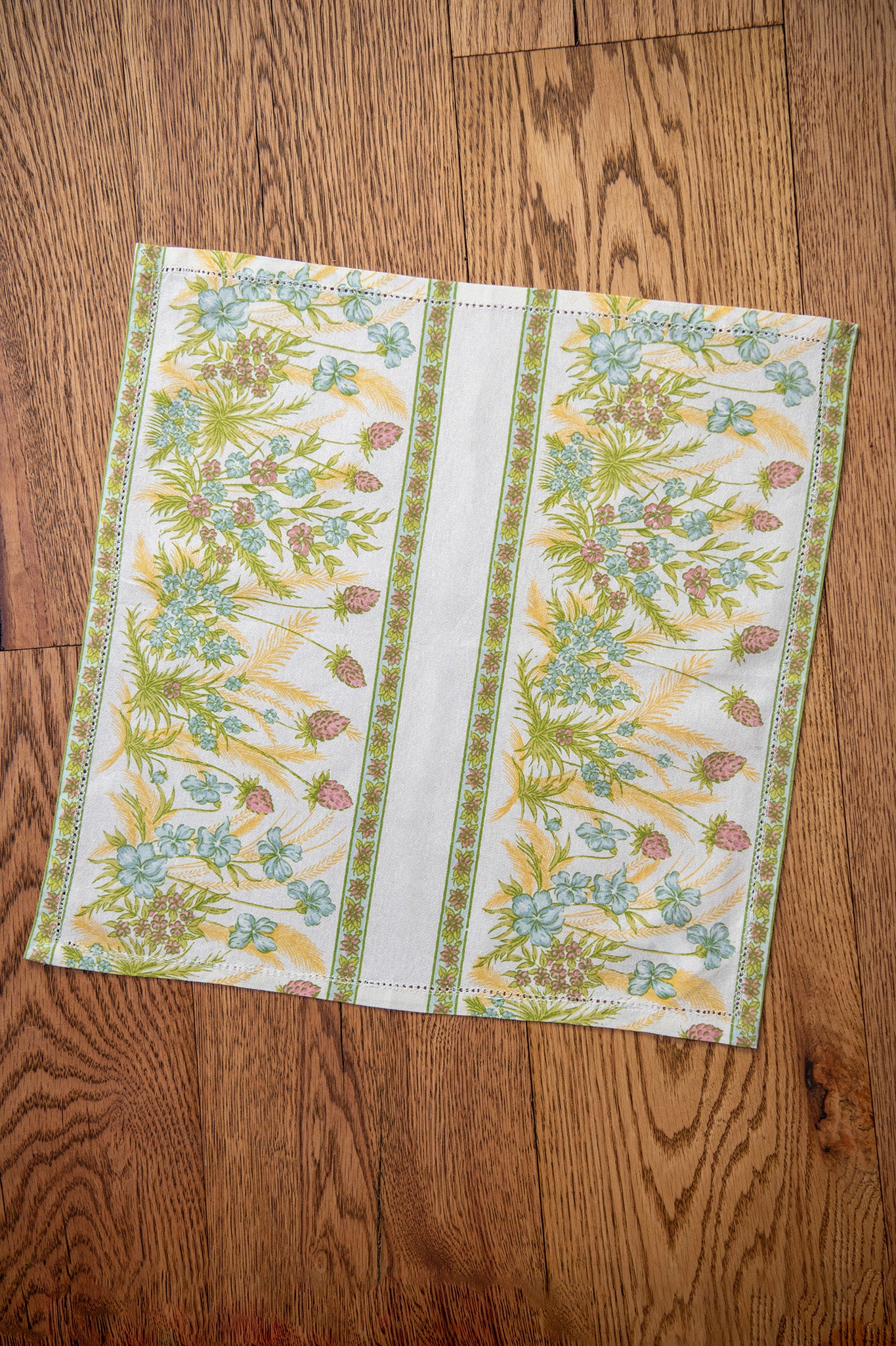 Clover Luncheon Napkins, Set of 4