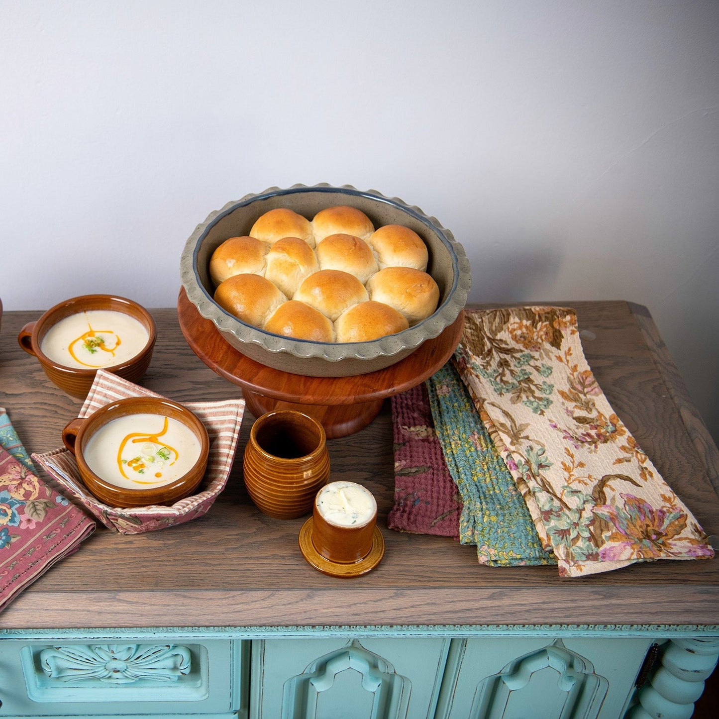 Farm Floral Deep Dish Round Baker