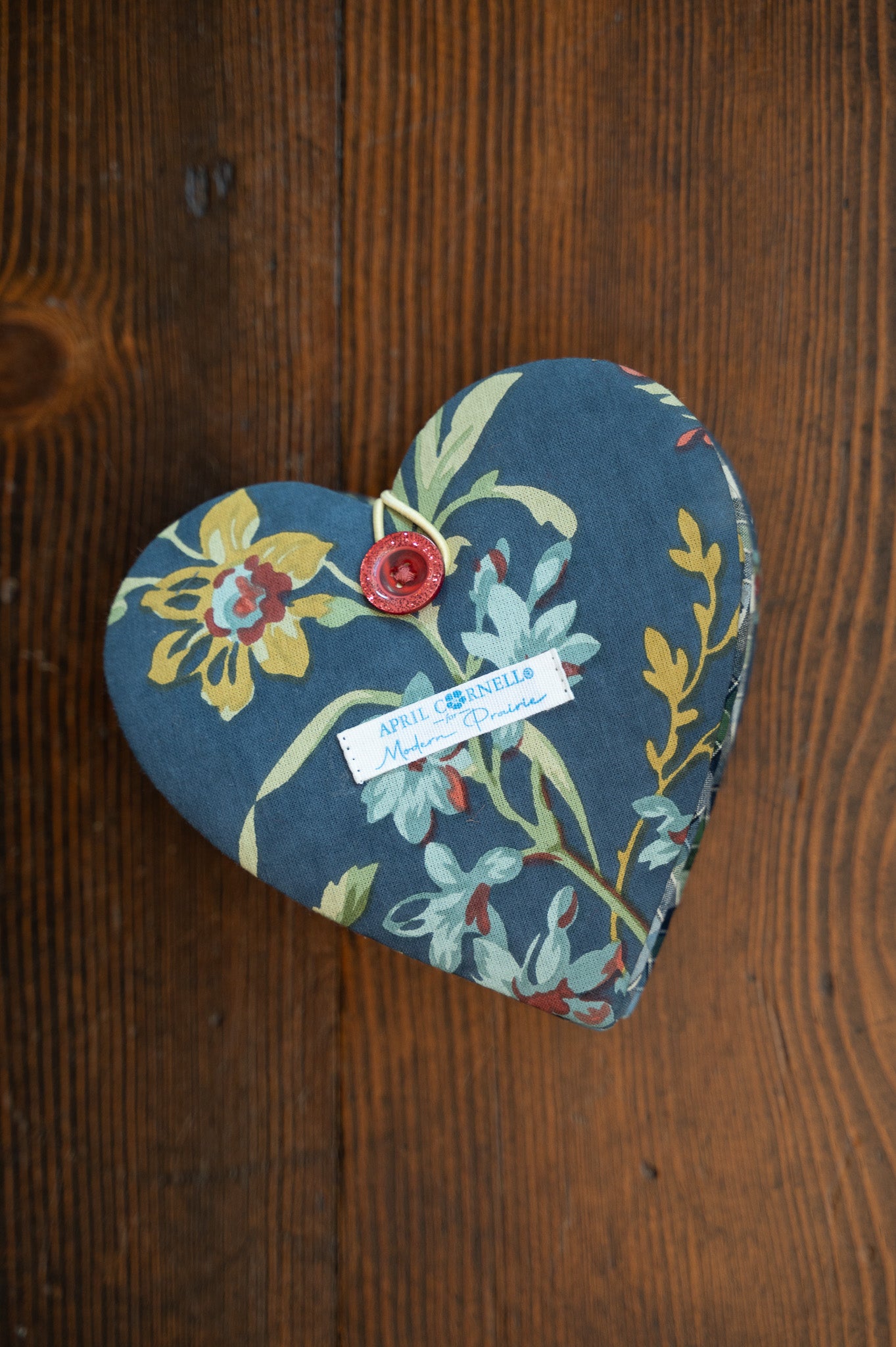 Eternal Rose 'I Heart Sewing' Kit