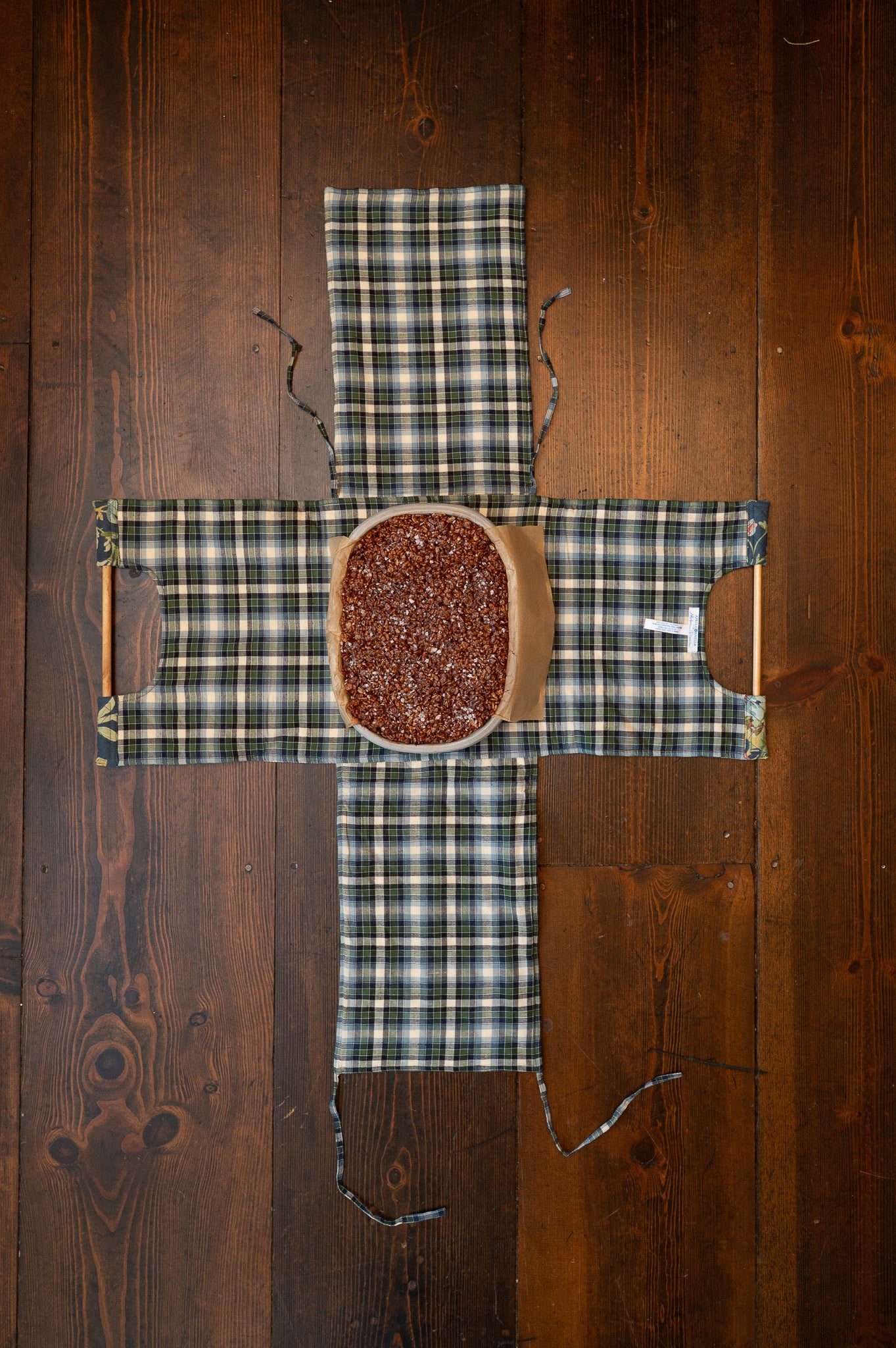Eternal Rose Casserole Carrier