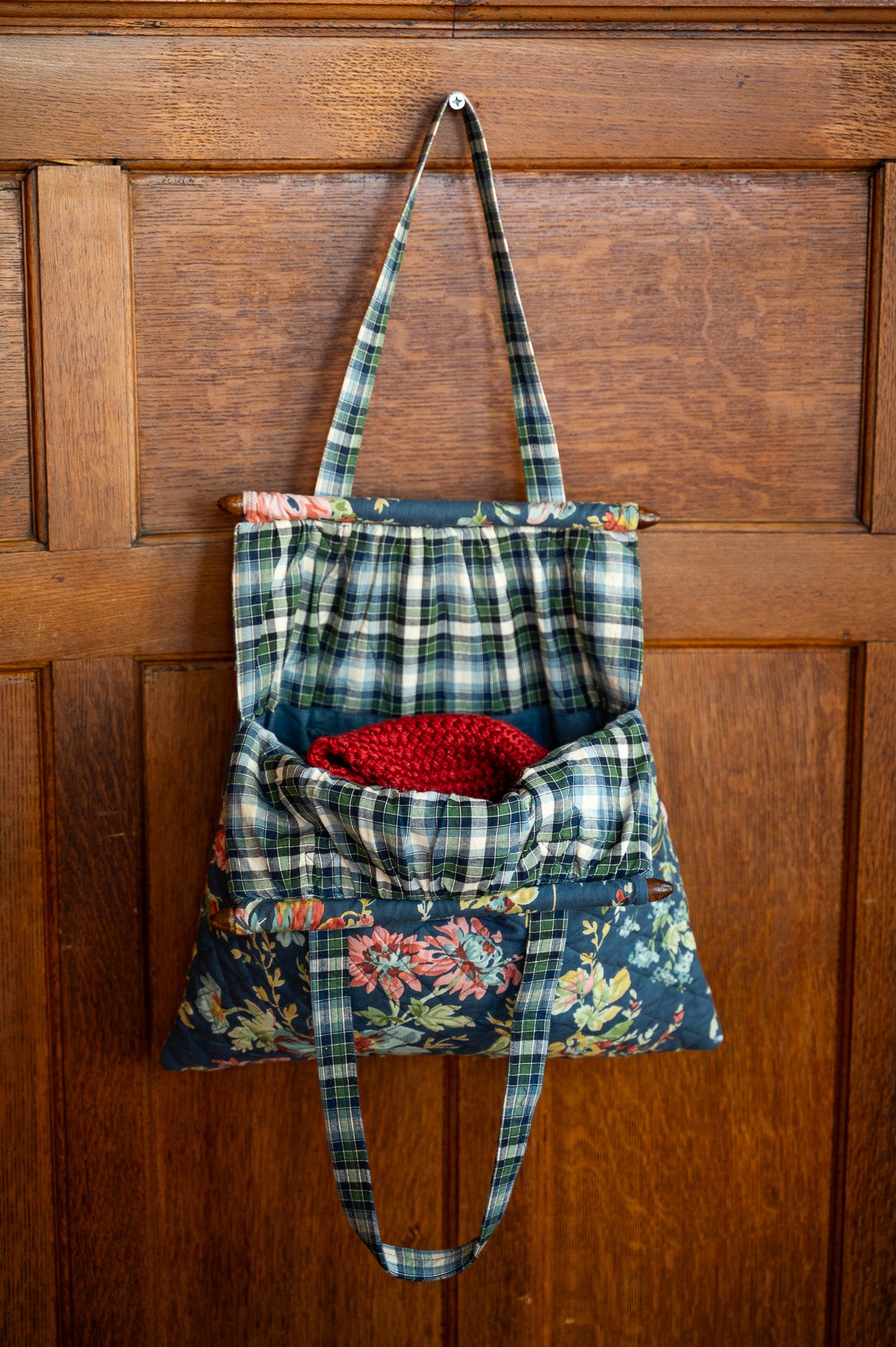 Eternal Rose Knitting Bag