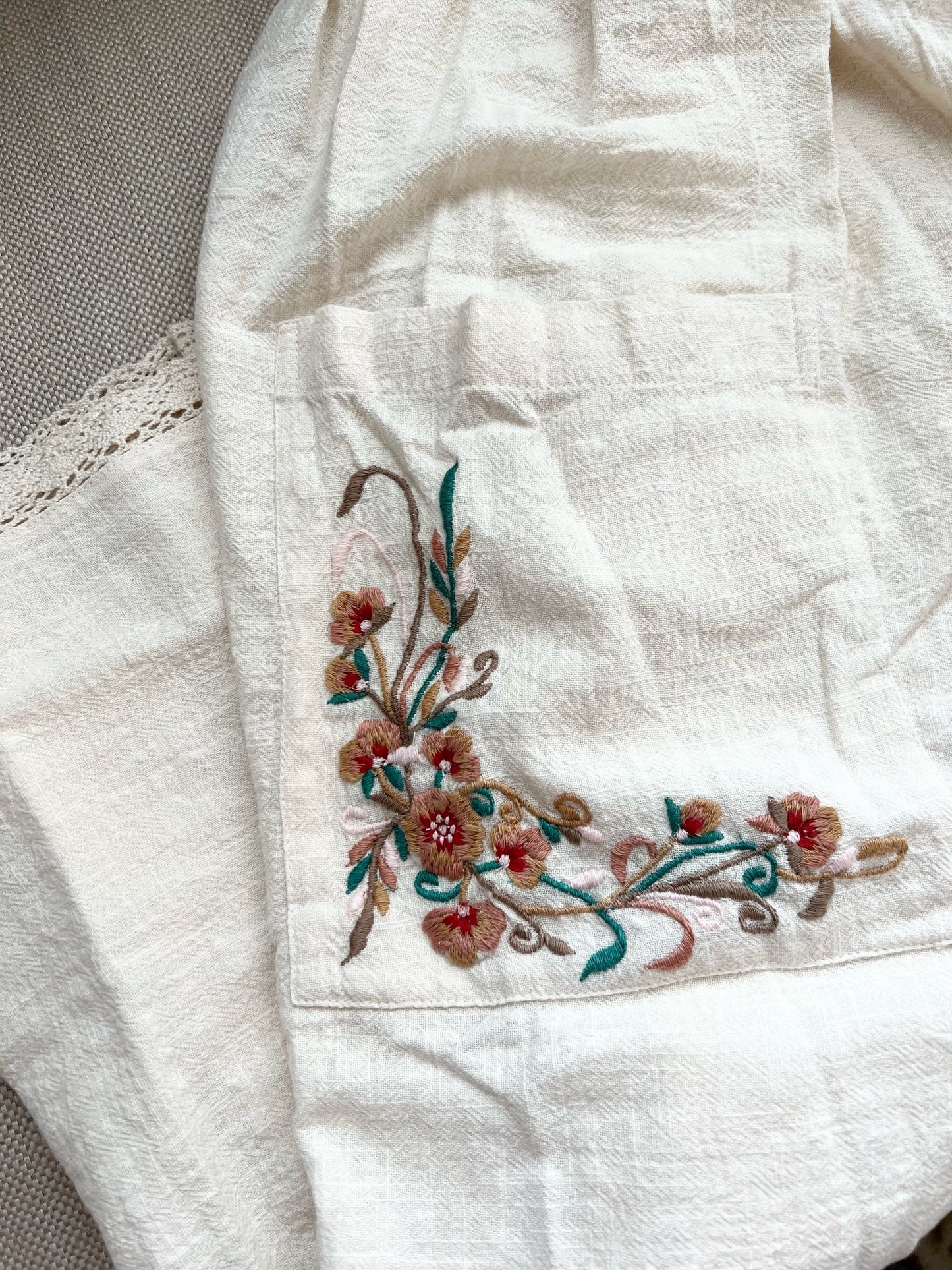 For Little House Lover's Half Pinnie