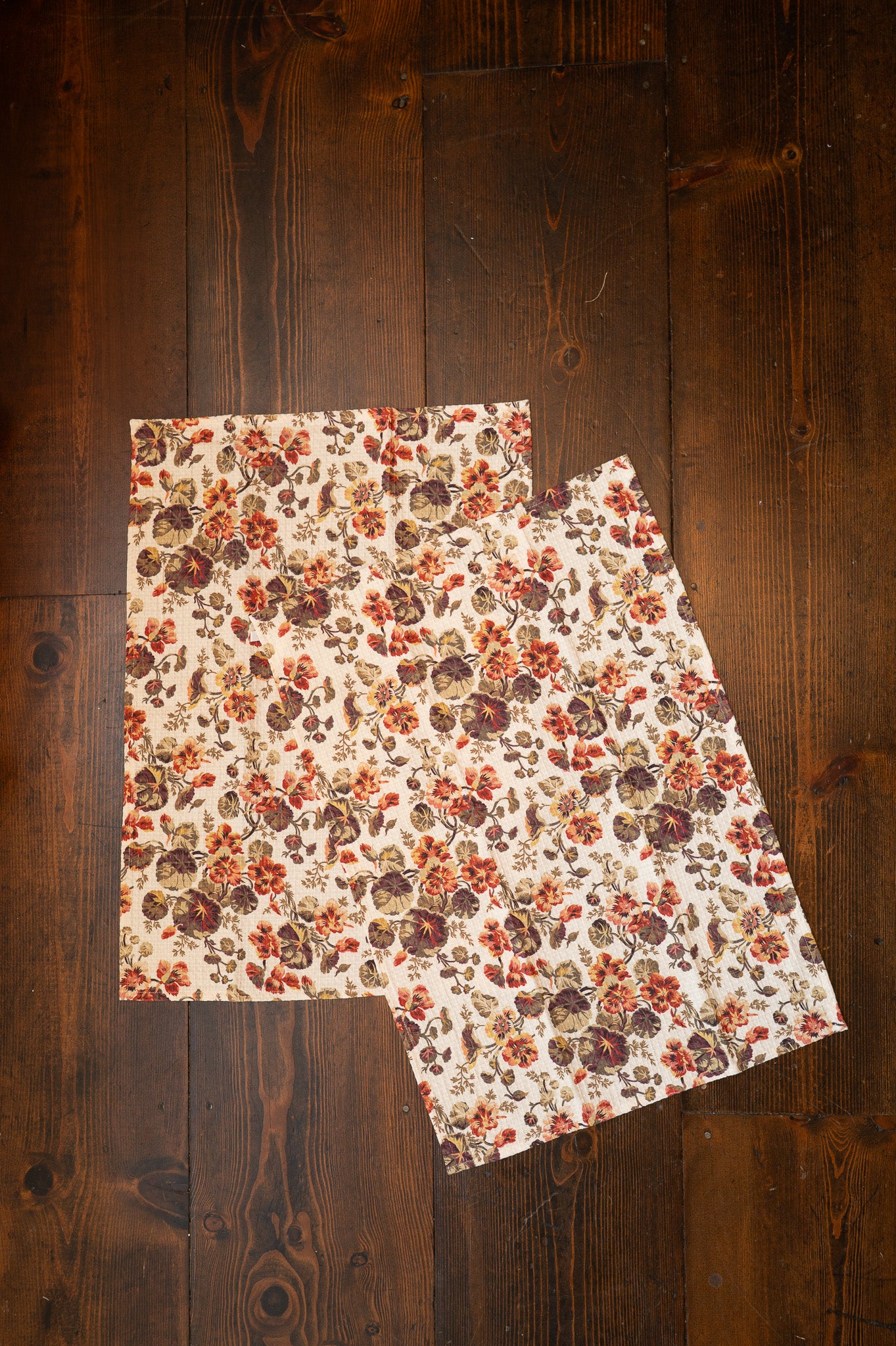 Nasturtium Wheat Tea Towels, Set of 2