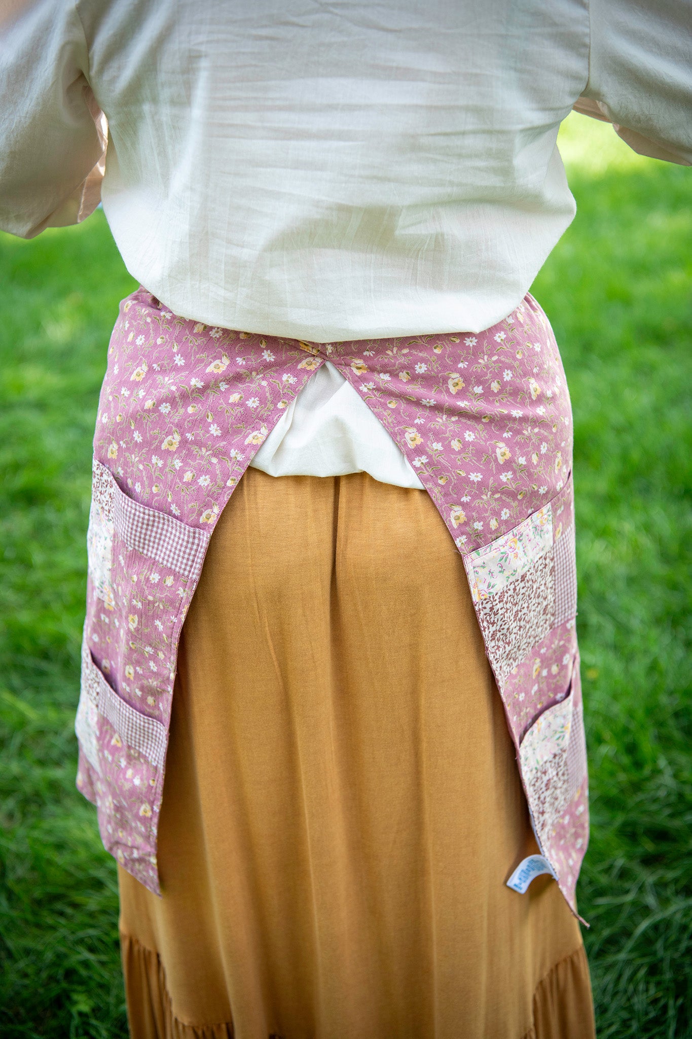 Little House Lover's Posey Gathering Apron