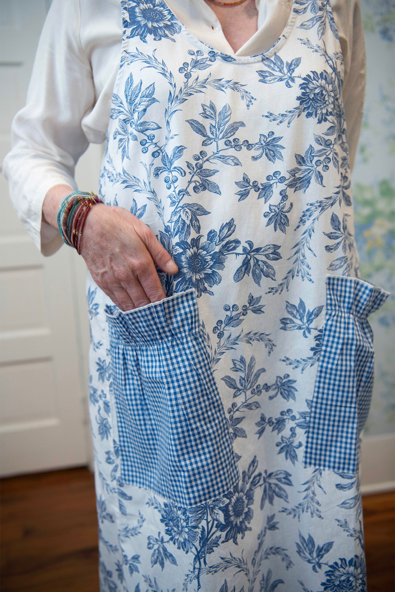 Felicity Florals Apron in Blue