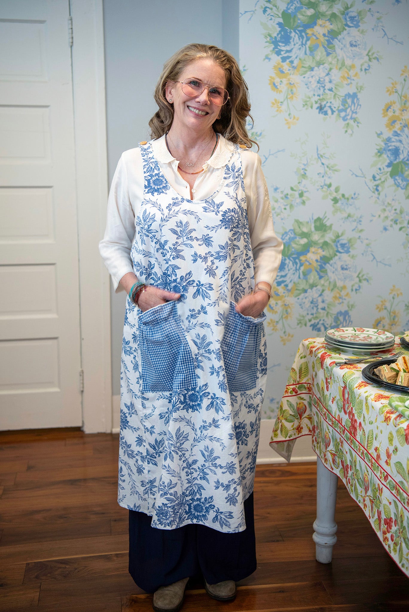 Felicity Florals Apron in Blue