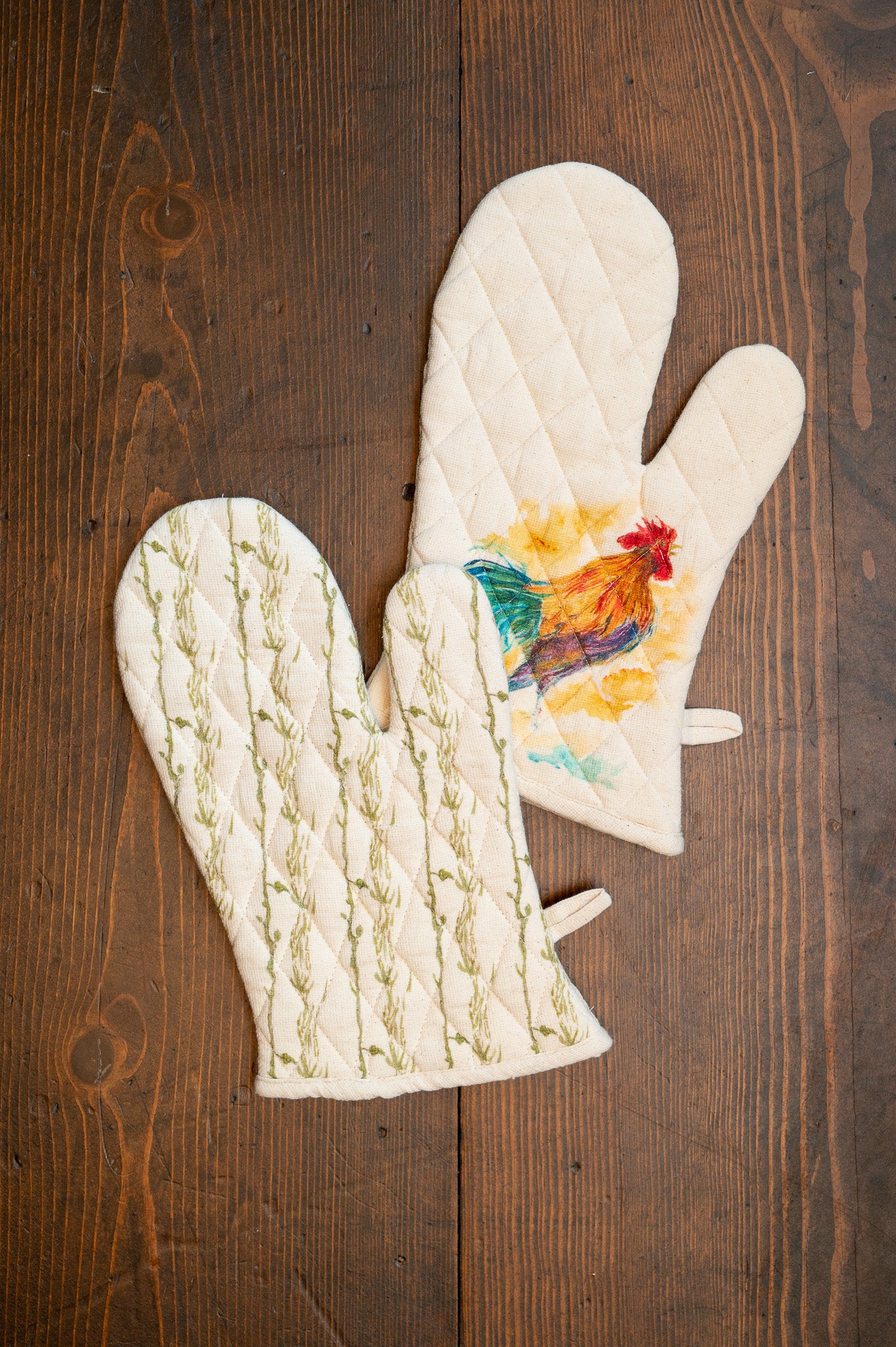 Rooster Watercolor Oven Mitt, Set of 2