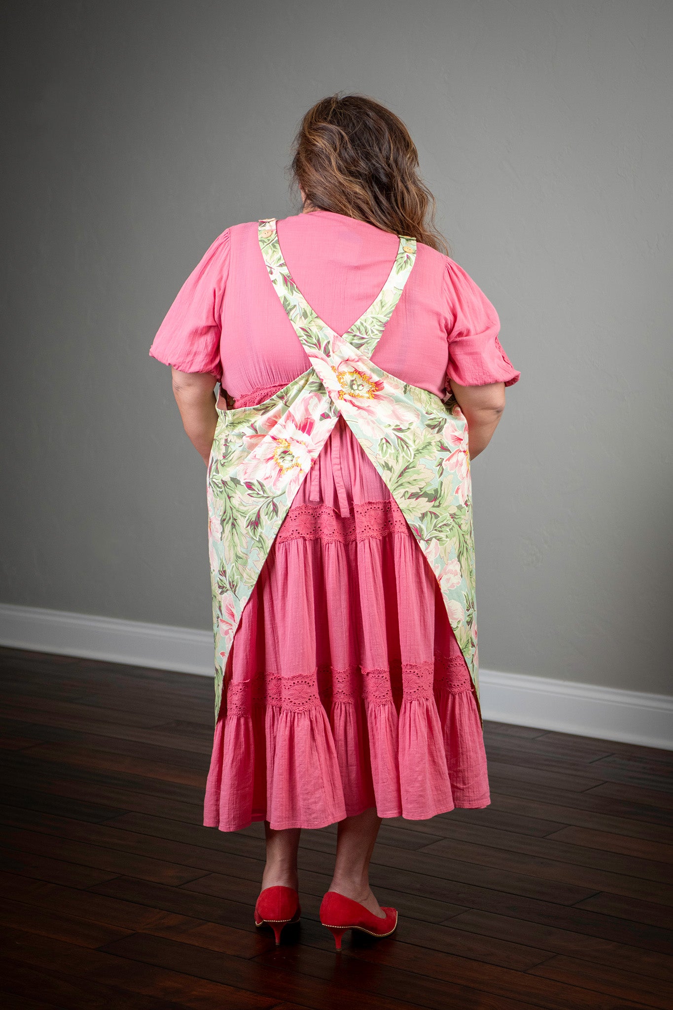 Spring Splendor Farmhouse Apron