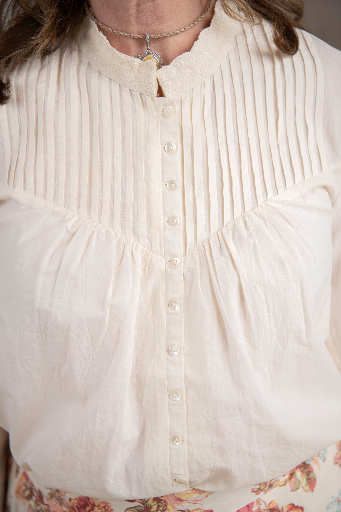 Victorian Blouse in Ecru