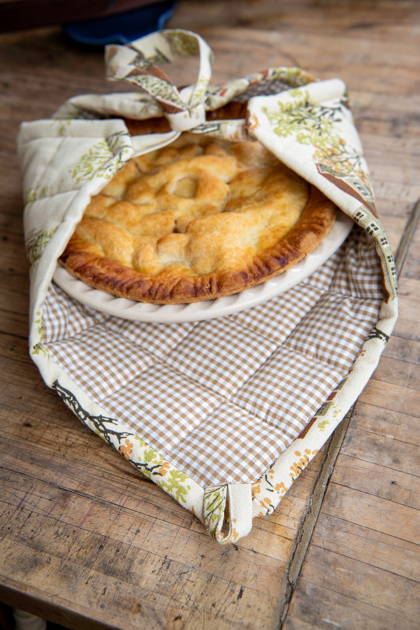 50 Years on the Prairie' Easy-As-Pie Carrier In Natural