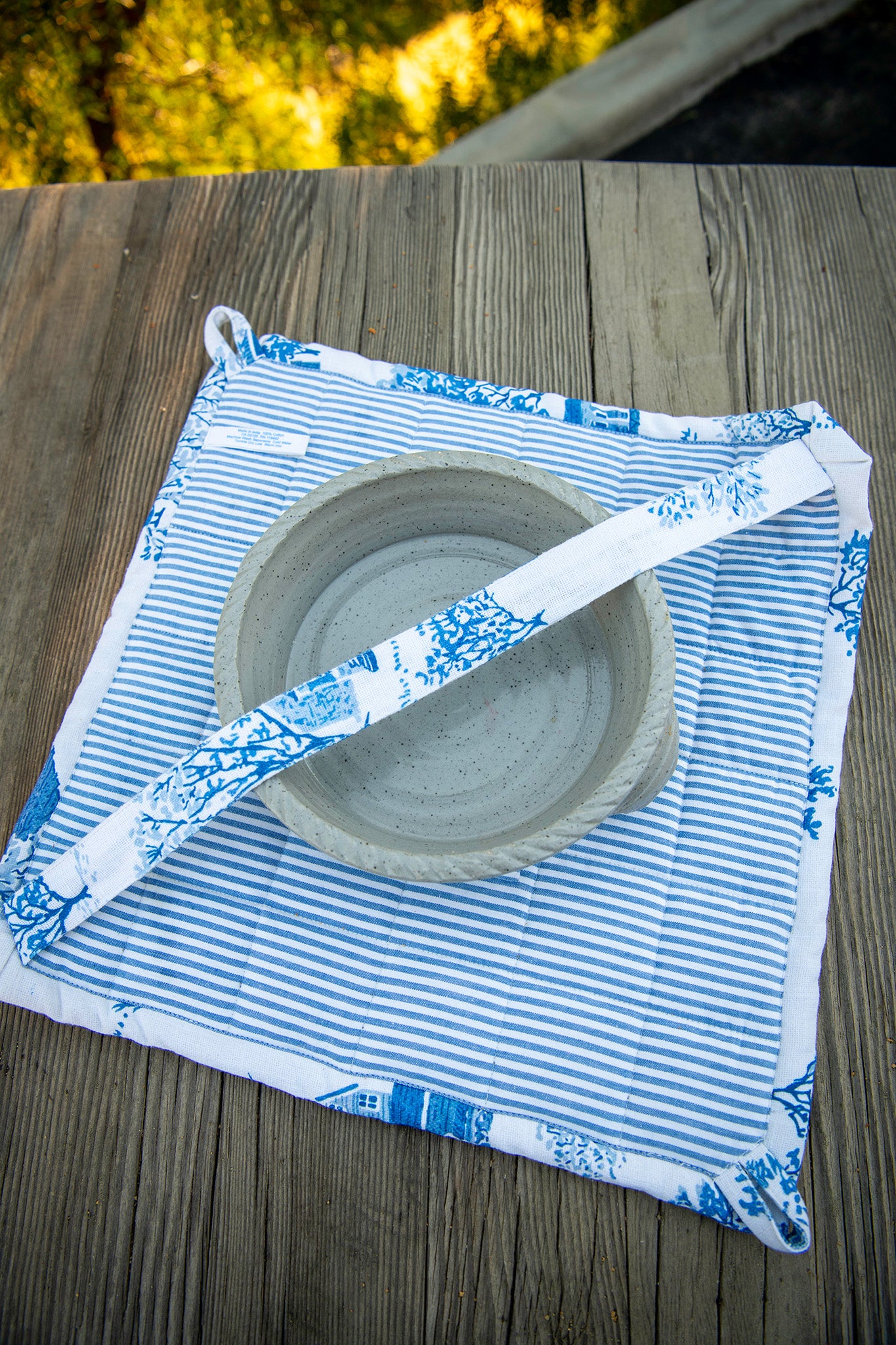 Limited-Edition '50 Years on the Prairie' Easy-As-Pie Carrier In Blue