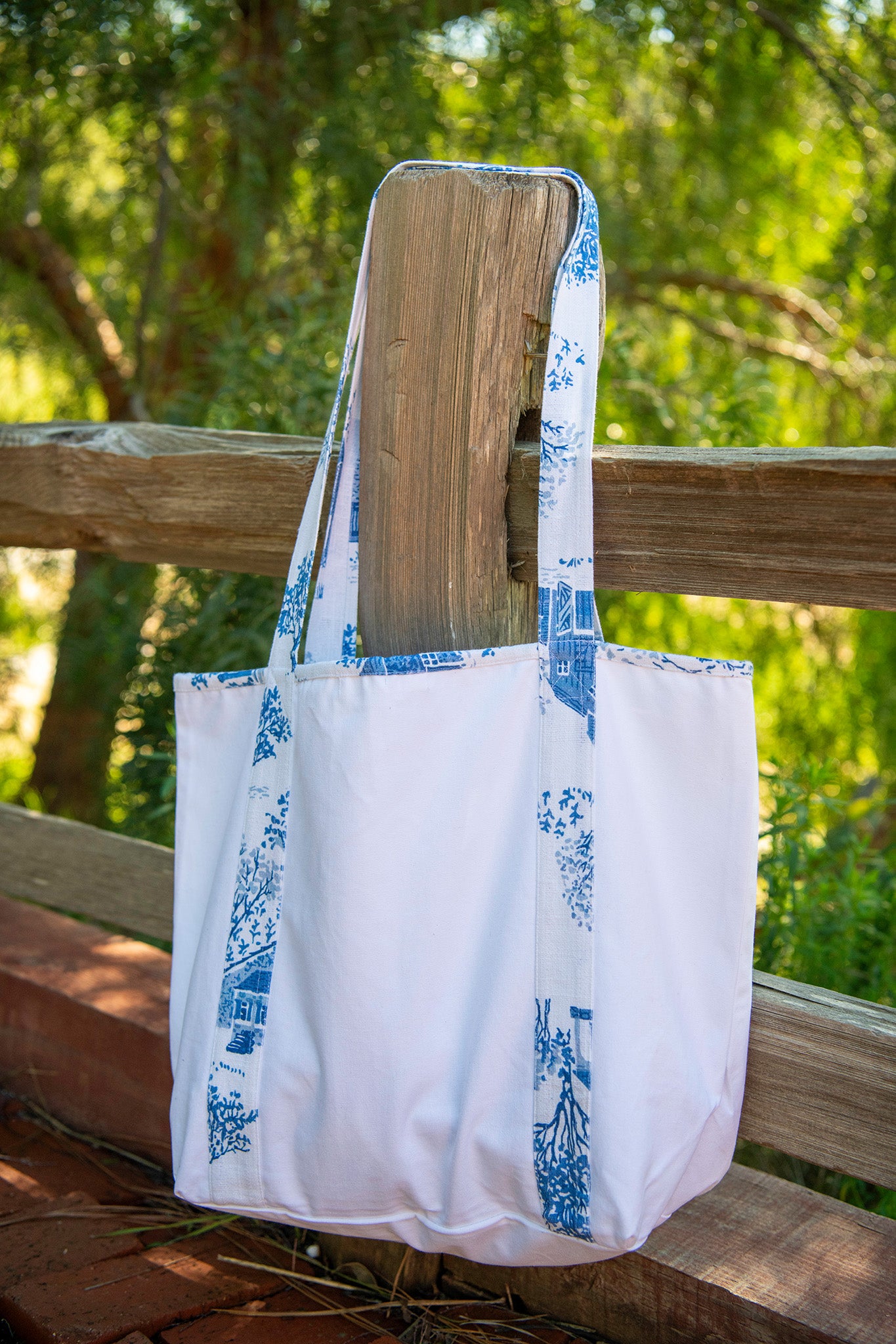 Limited-Edition '50 Years on the Prairie' Tote Bag in Blue