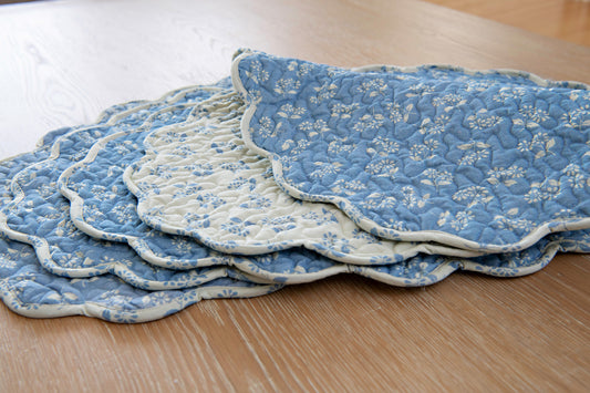 Ditsy Daisy Quilted Placemats, Set of 4