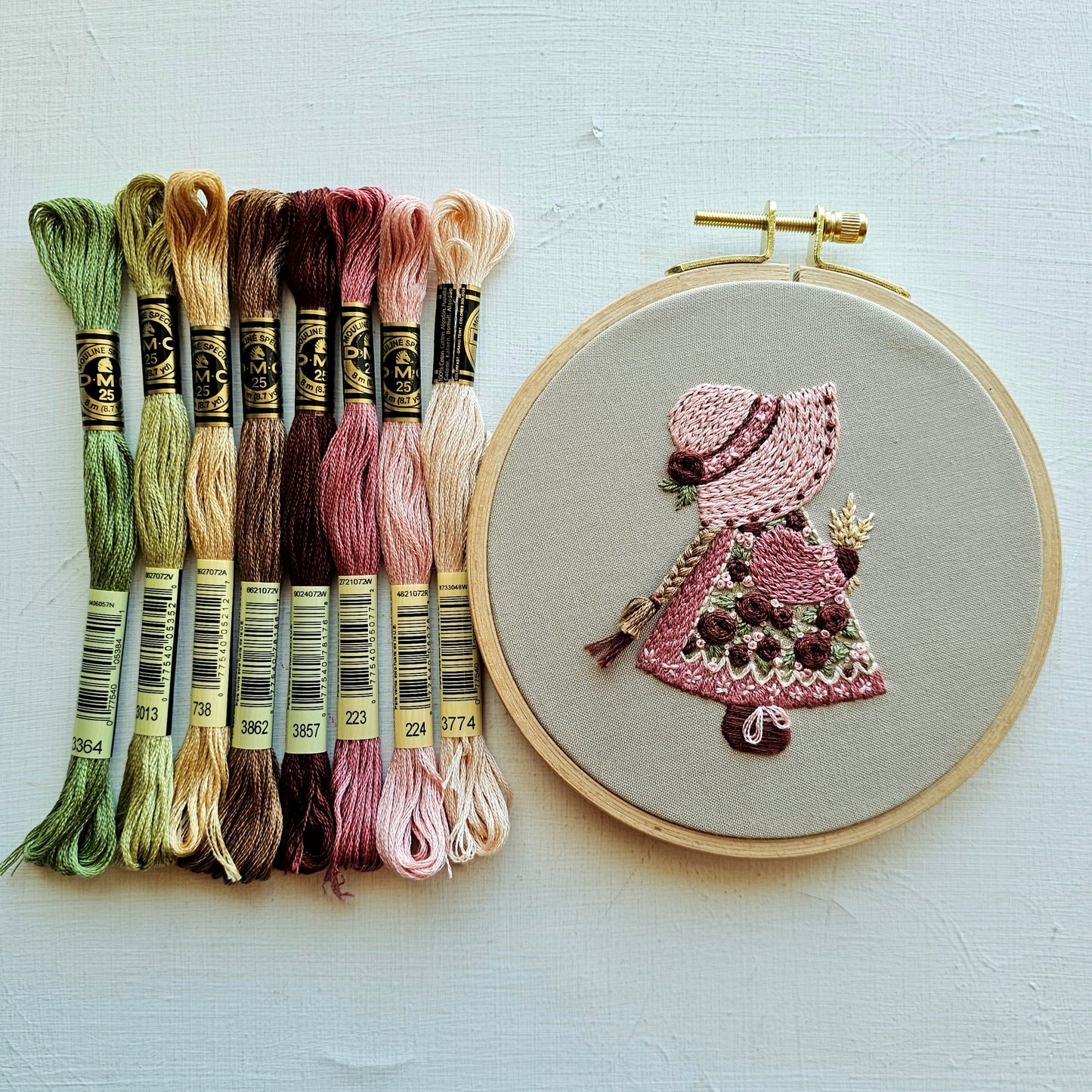 Sunbonnet Sue Embroidery Kit