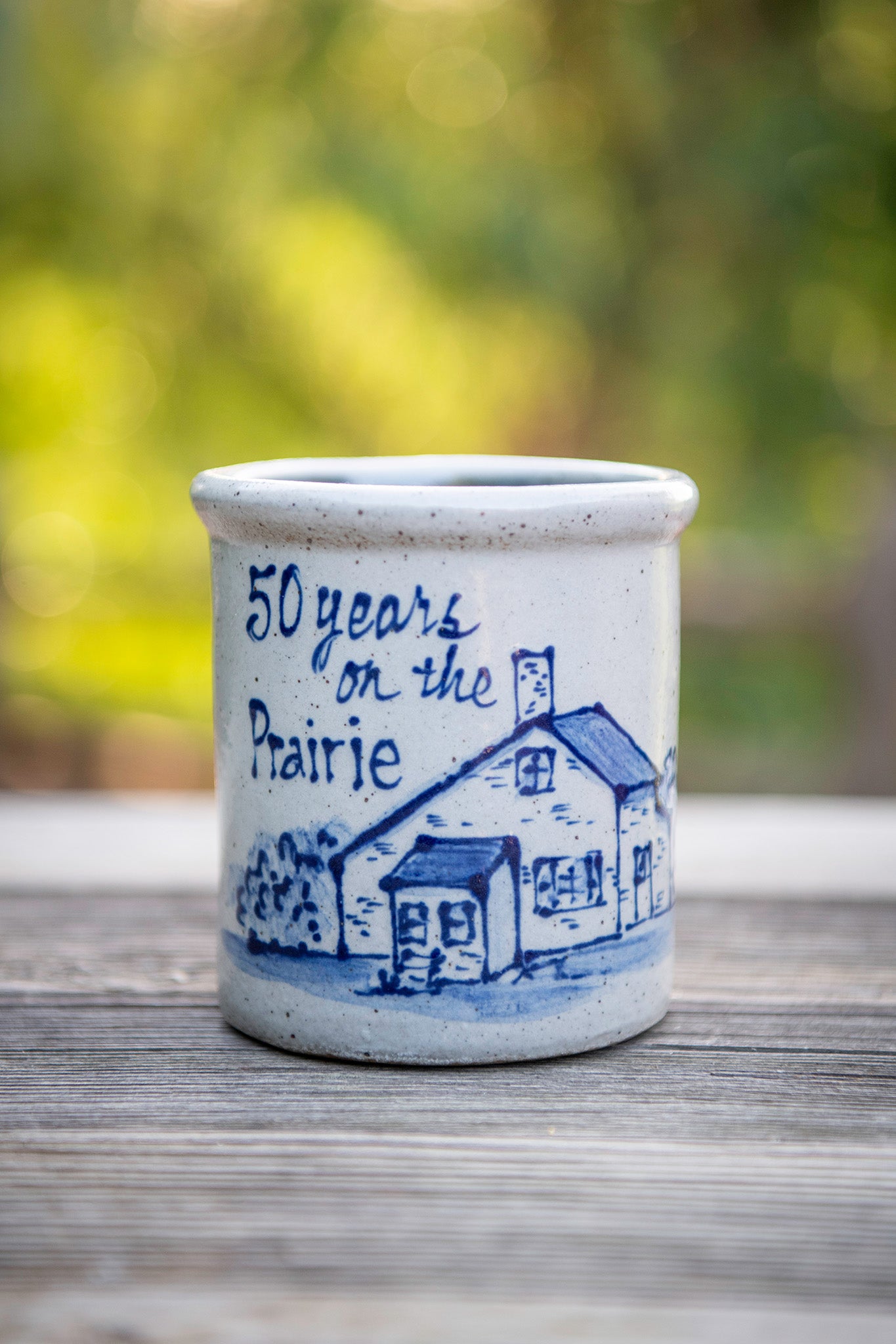 Little House Lover's Lemon Verbena Scented Candle