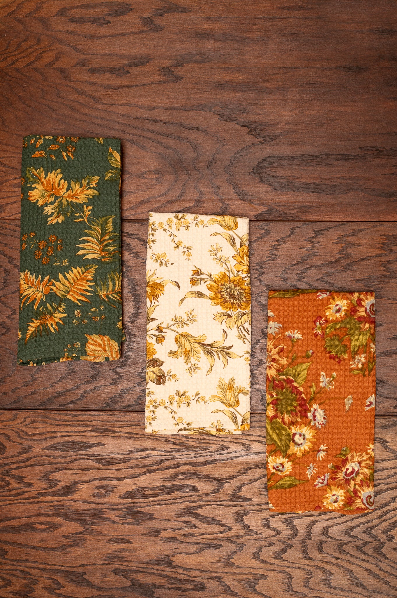 Marguerite & Musical Floral Tea Towels Bundle, Set of 3