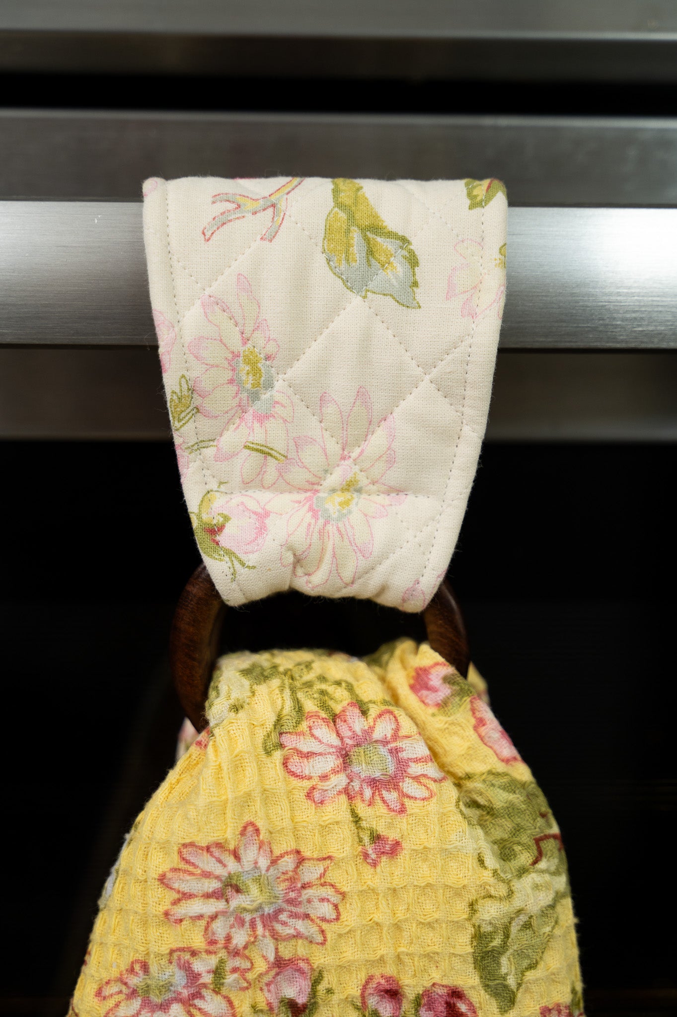 Apple Blossom Tea Towel + Set Of 3 Wooden Loop Hangers