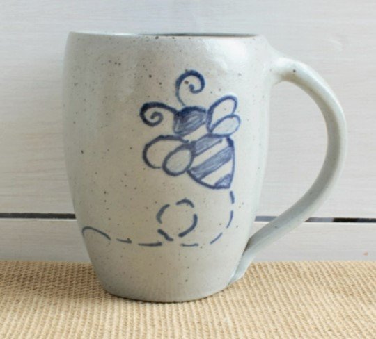 Busy Bee Café Mug