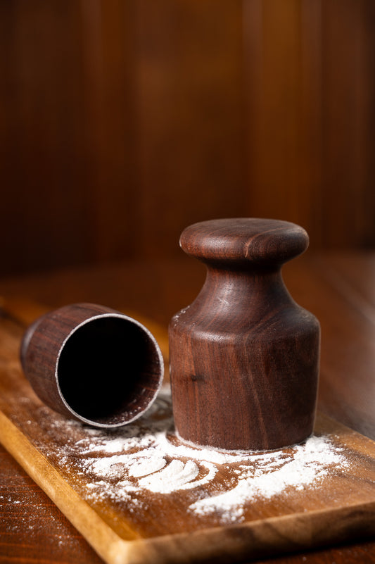 Fat Cat Biscuit Cutter in Walnut