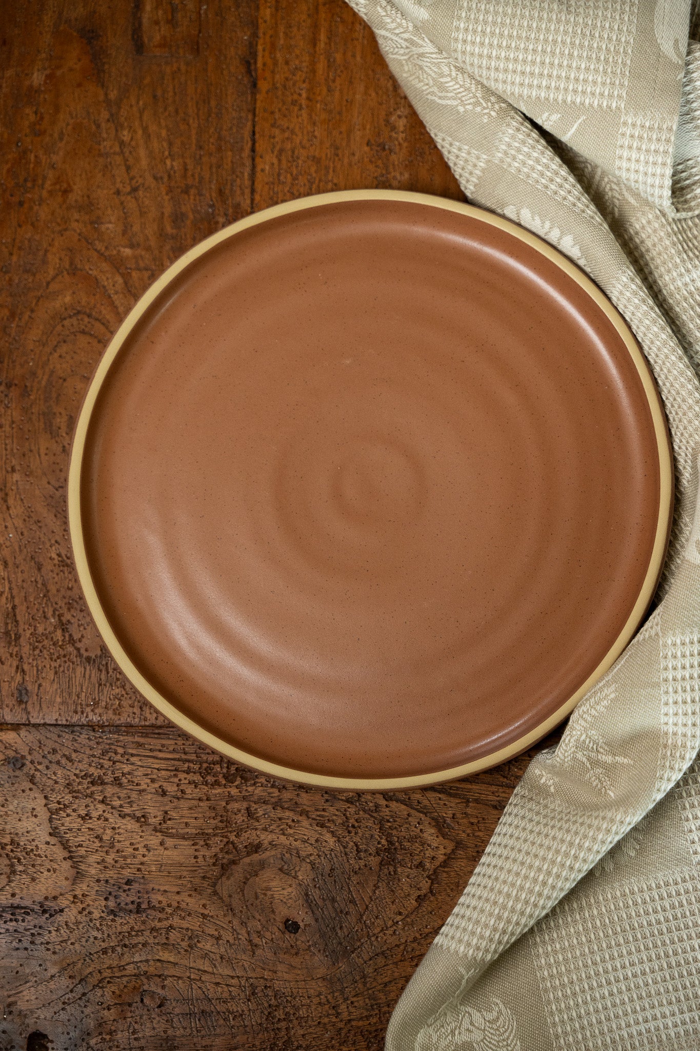 The Brookline Dinner Plate in Sienna