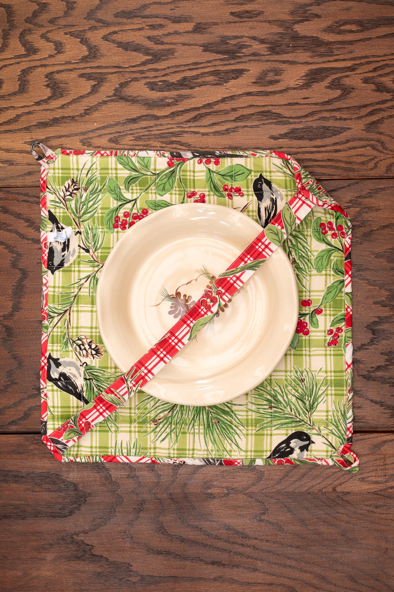 Chickadee Pie Carrier