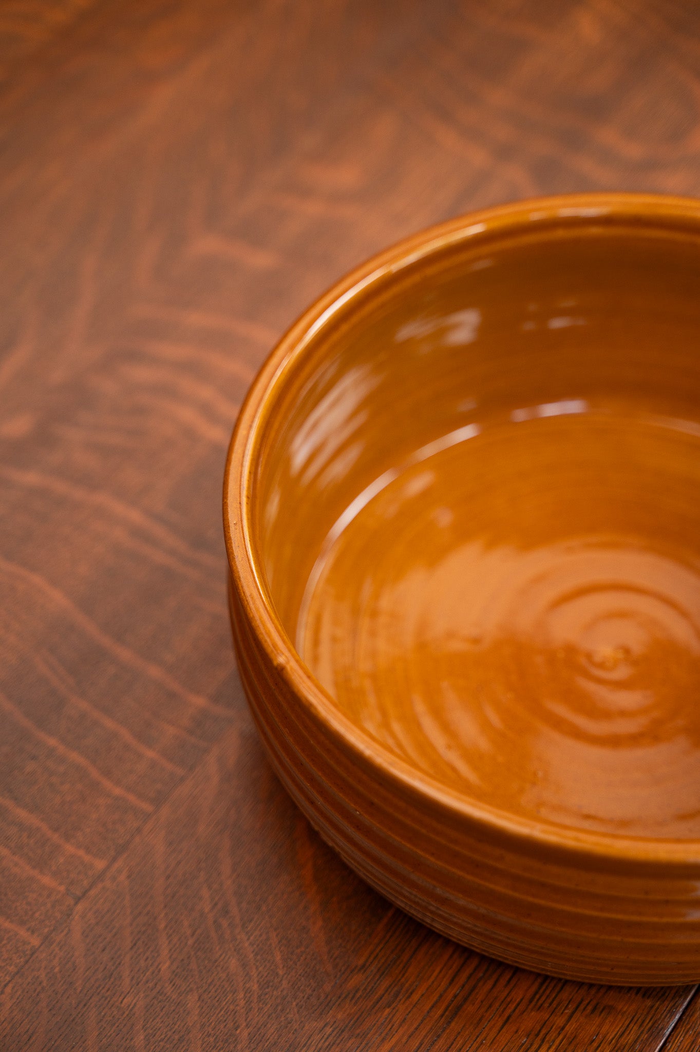 Cinnamon Ridges Serving Bowl