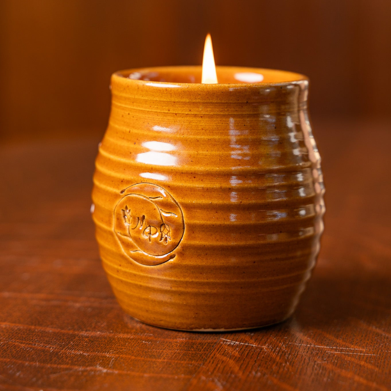 MP Stamped Candle Crock in Cinnamon - Cinnamon Vanilla Scent