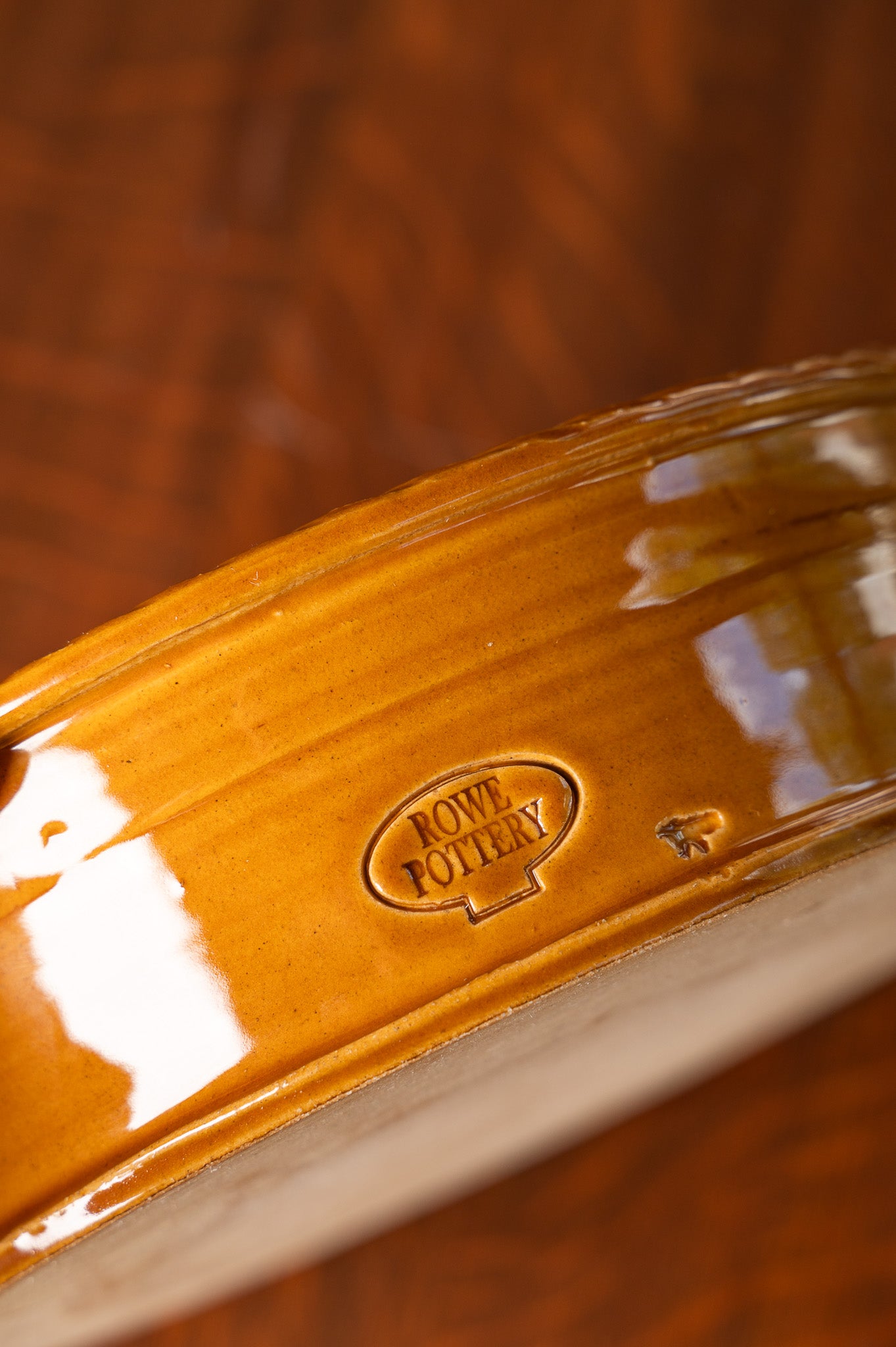 Cinnamon Glaze Quiche Dish