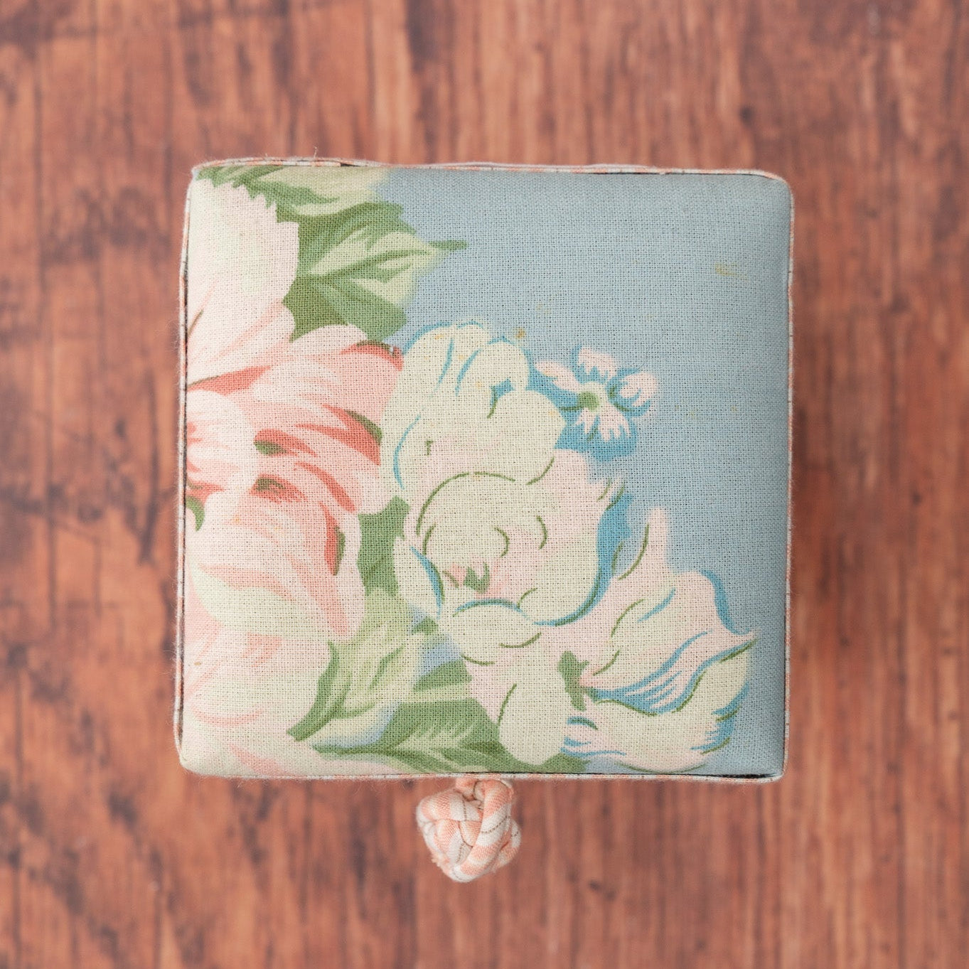 Occasion Magic Sewing Box