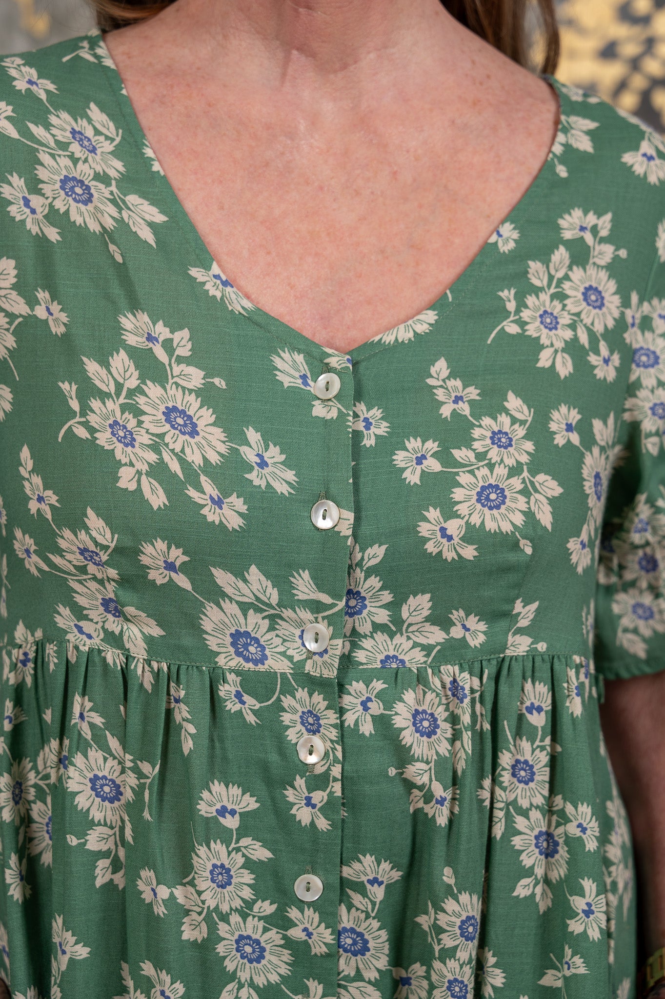 Daisy Girl Dress - M Daisy Girl Dress - M