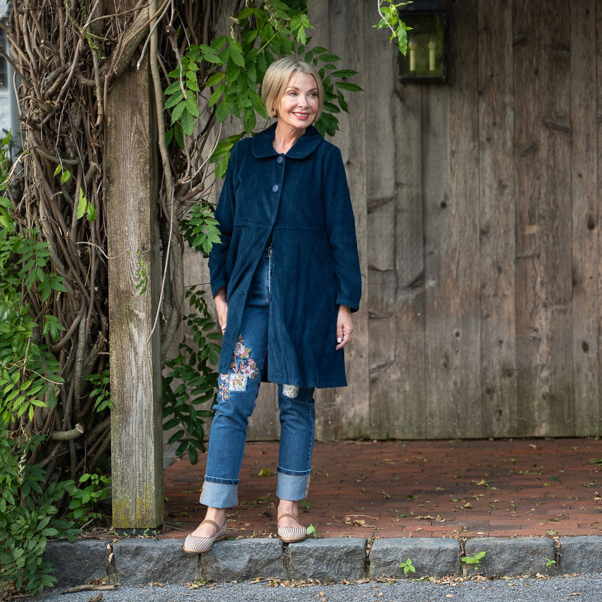 Farmer's Market Cord Jacket in Navy