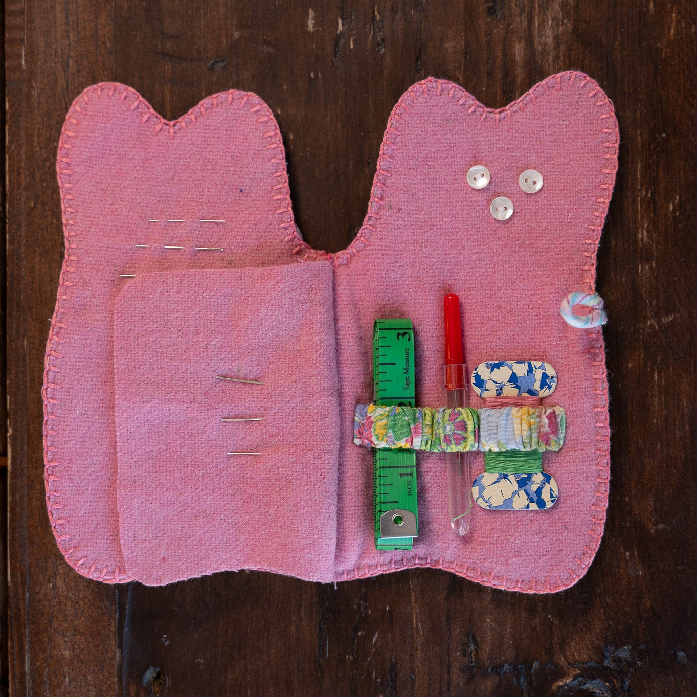 Garden Collage Patchwork Cat Sewing Kit