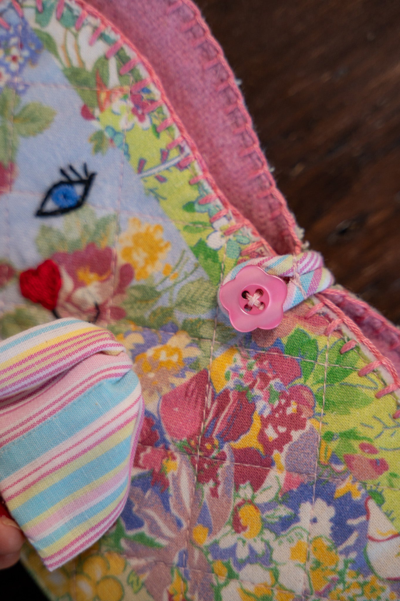 Garden Collage Patchwork Cat Sewing Kit