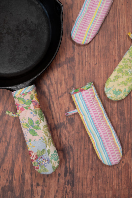 Garden Collage Patchwork Skillet Handle Covers, Set of 4