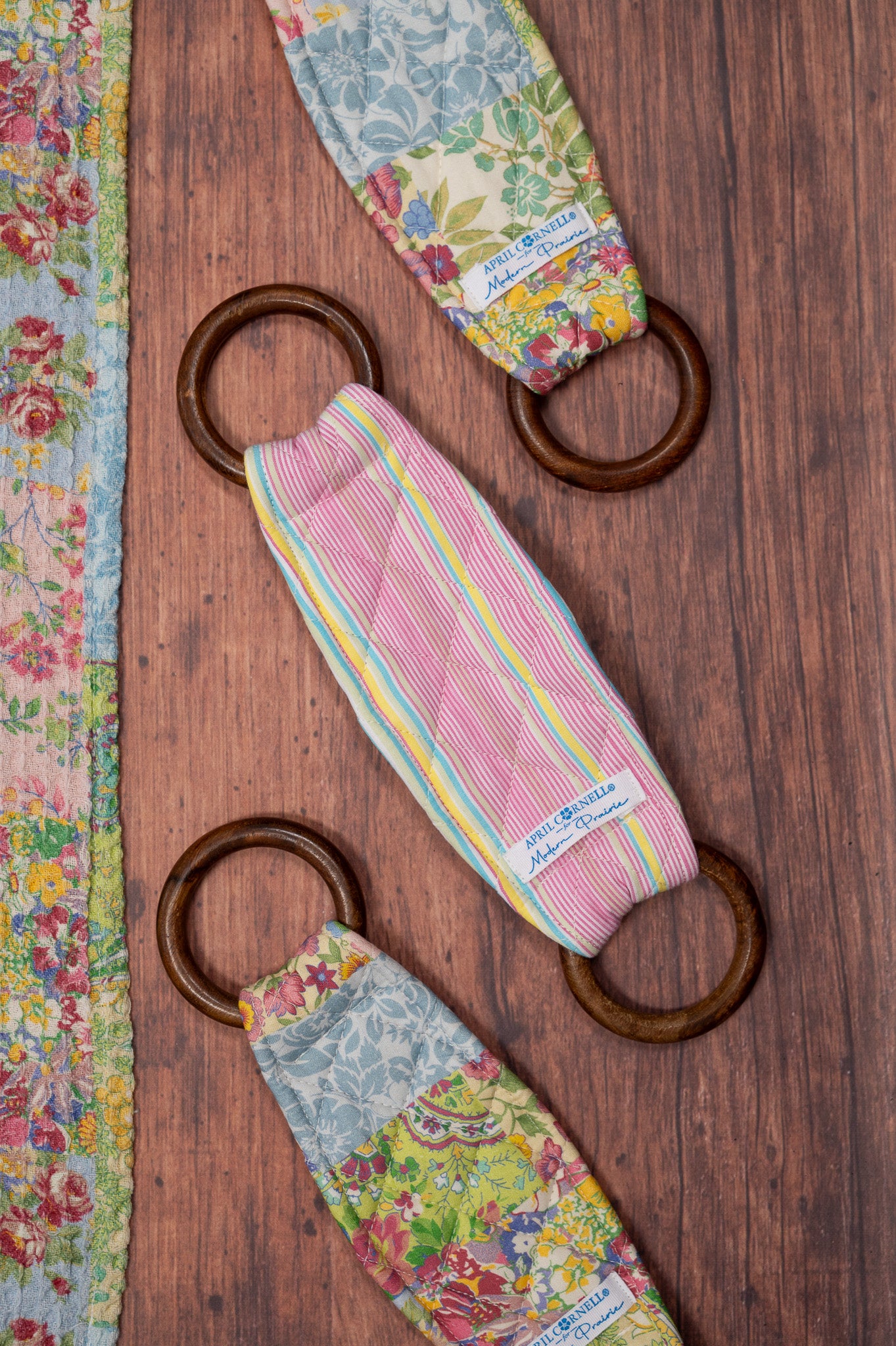 Garden Collage Patchwork Tea Towel + Set Of 3 Wooden Loop Hangers