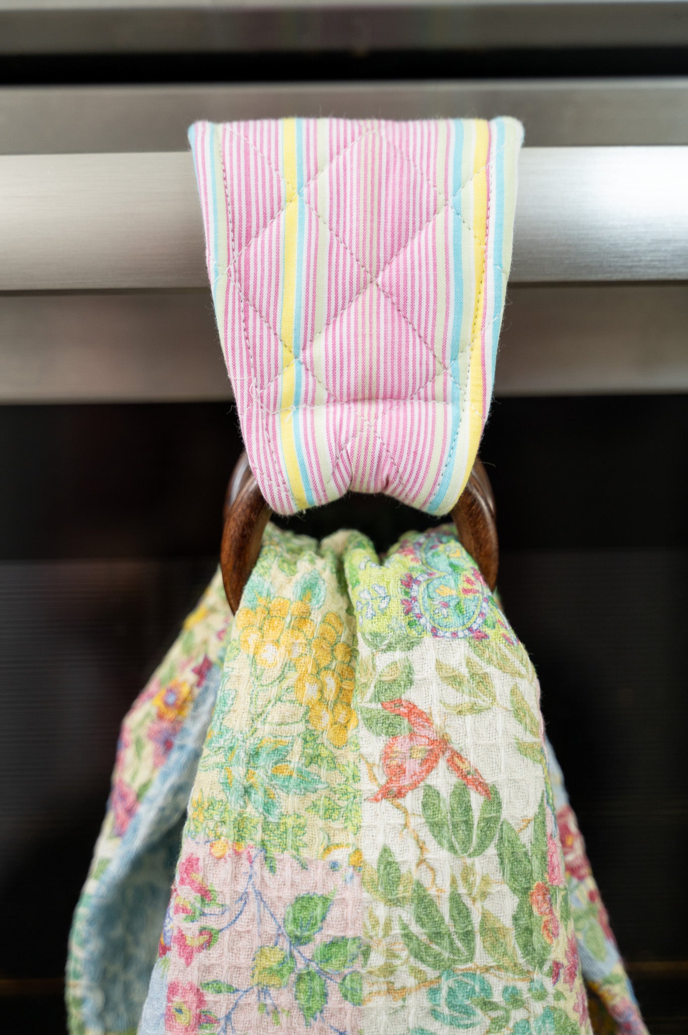 Garden Collage Patchwork Tea Towel + Set Of 3 Wooden Loop Hangers