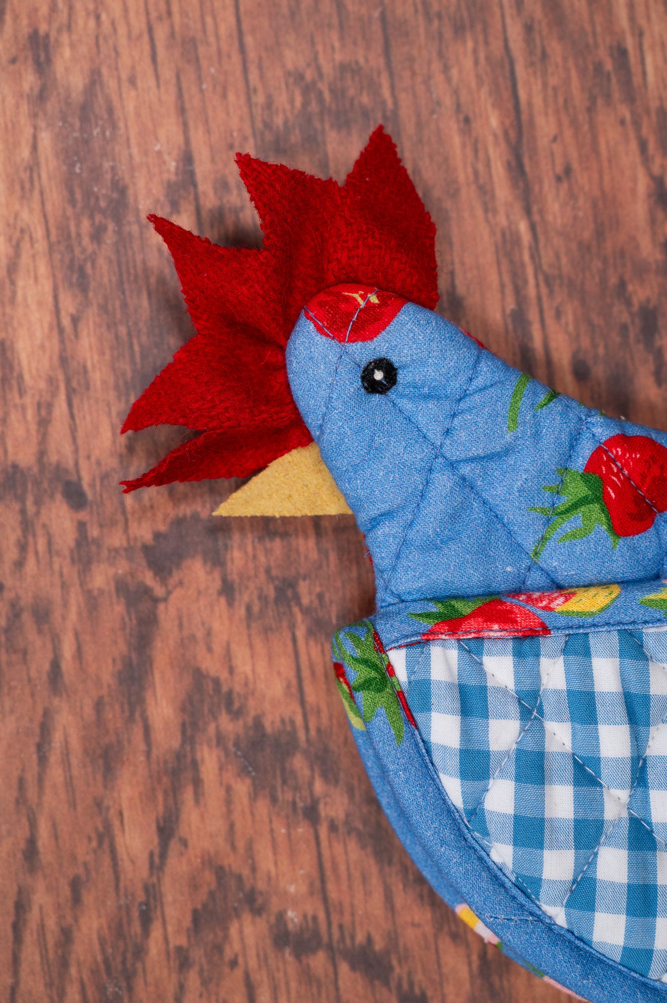 Strawberry Magic Happy Hen Mini Mitt