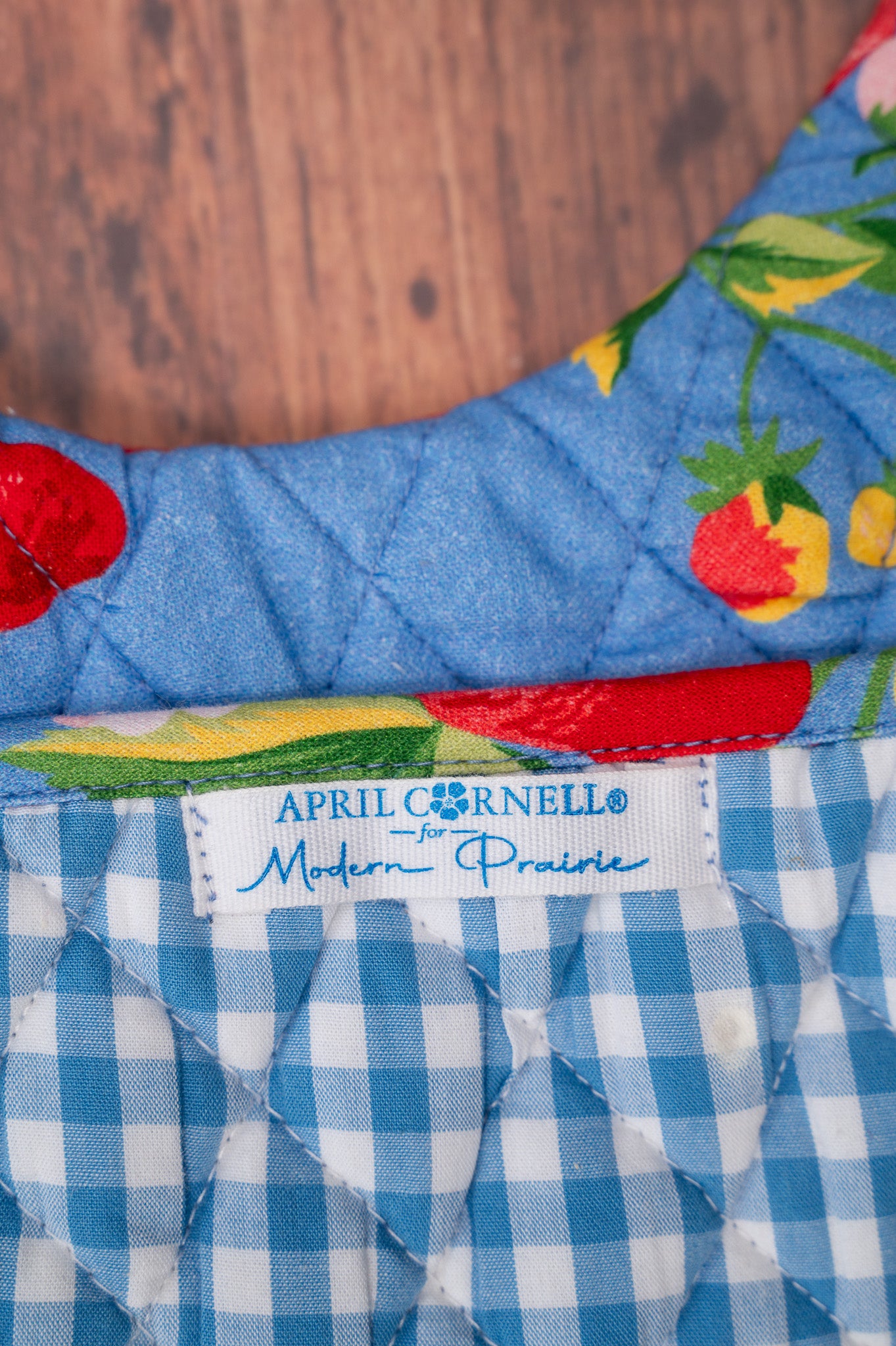 Strawberry Magic Happy Hen Mini Mitt