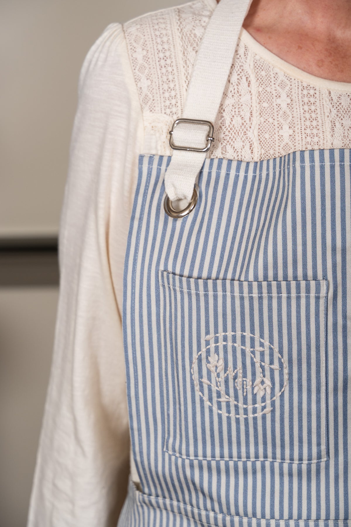 Homestead Stripe Apron with Ruffled Hem