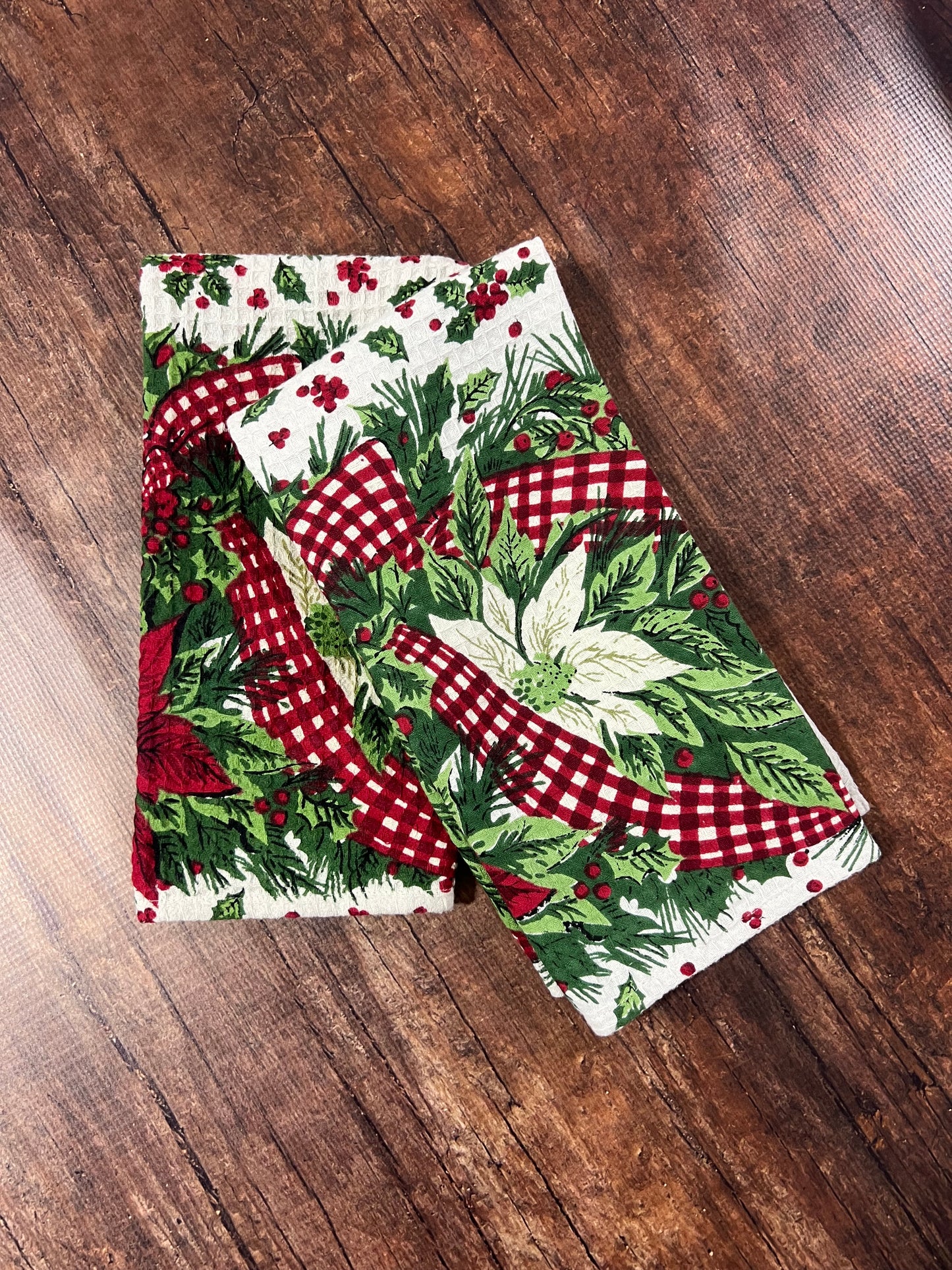 Christmas Cottage Poinsettia, Tea Towel Set of 2